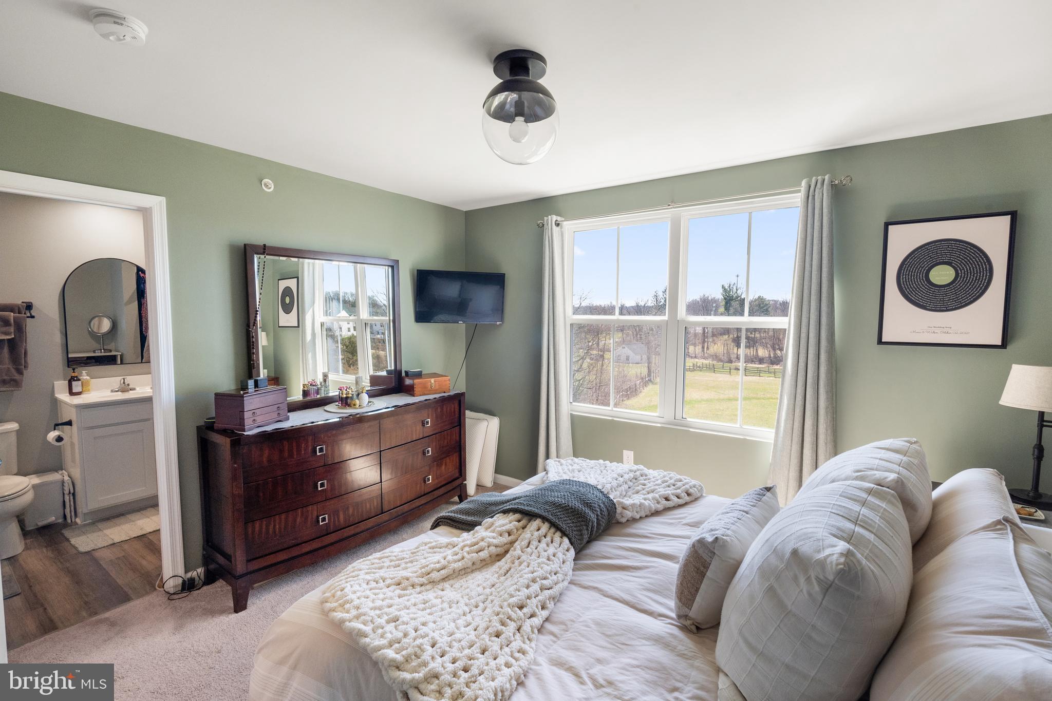 FOXWOOD RIDGE - Residential