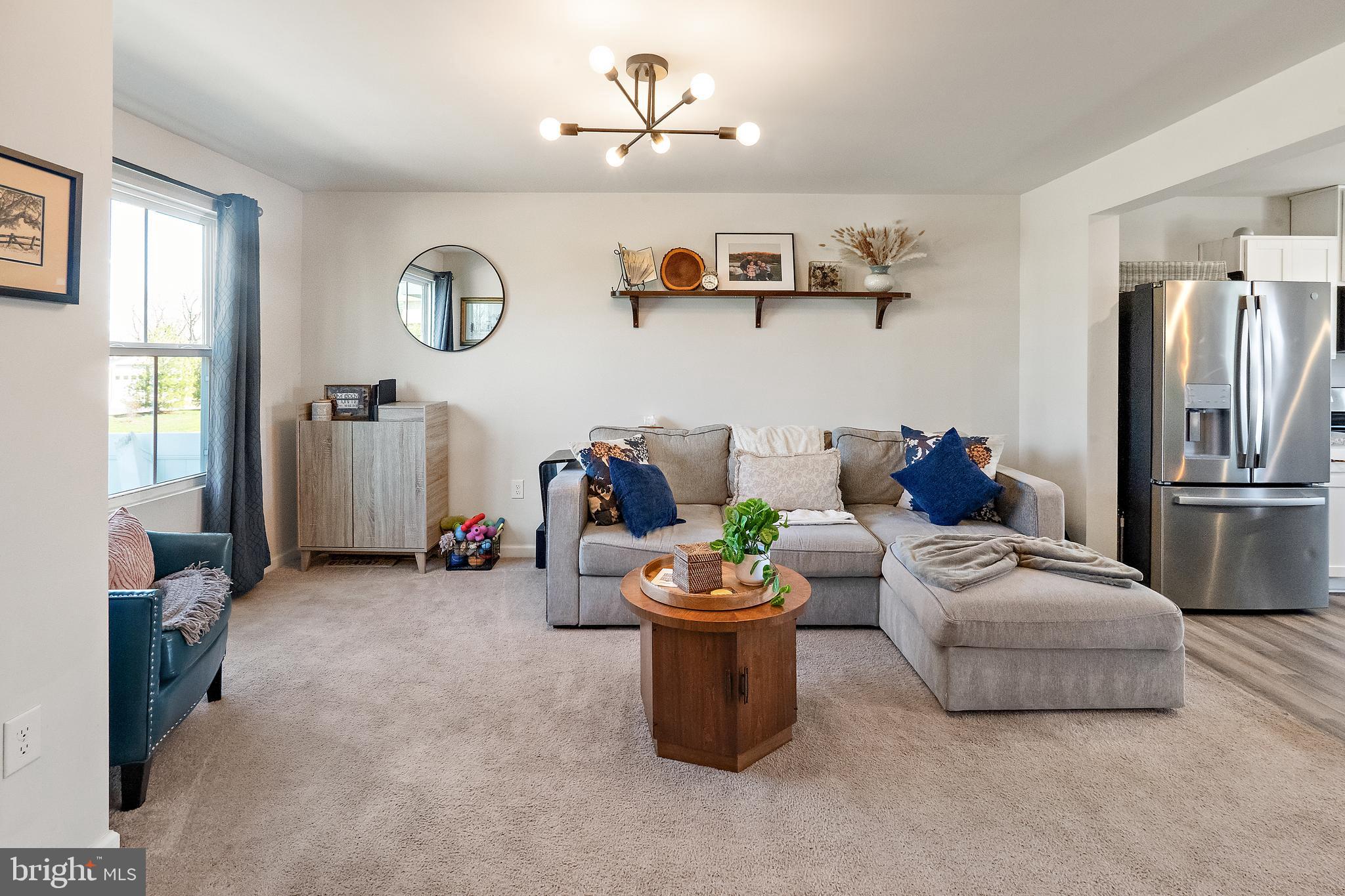 FOXWOOD RIDGE - Residential