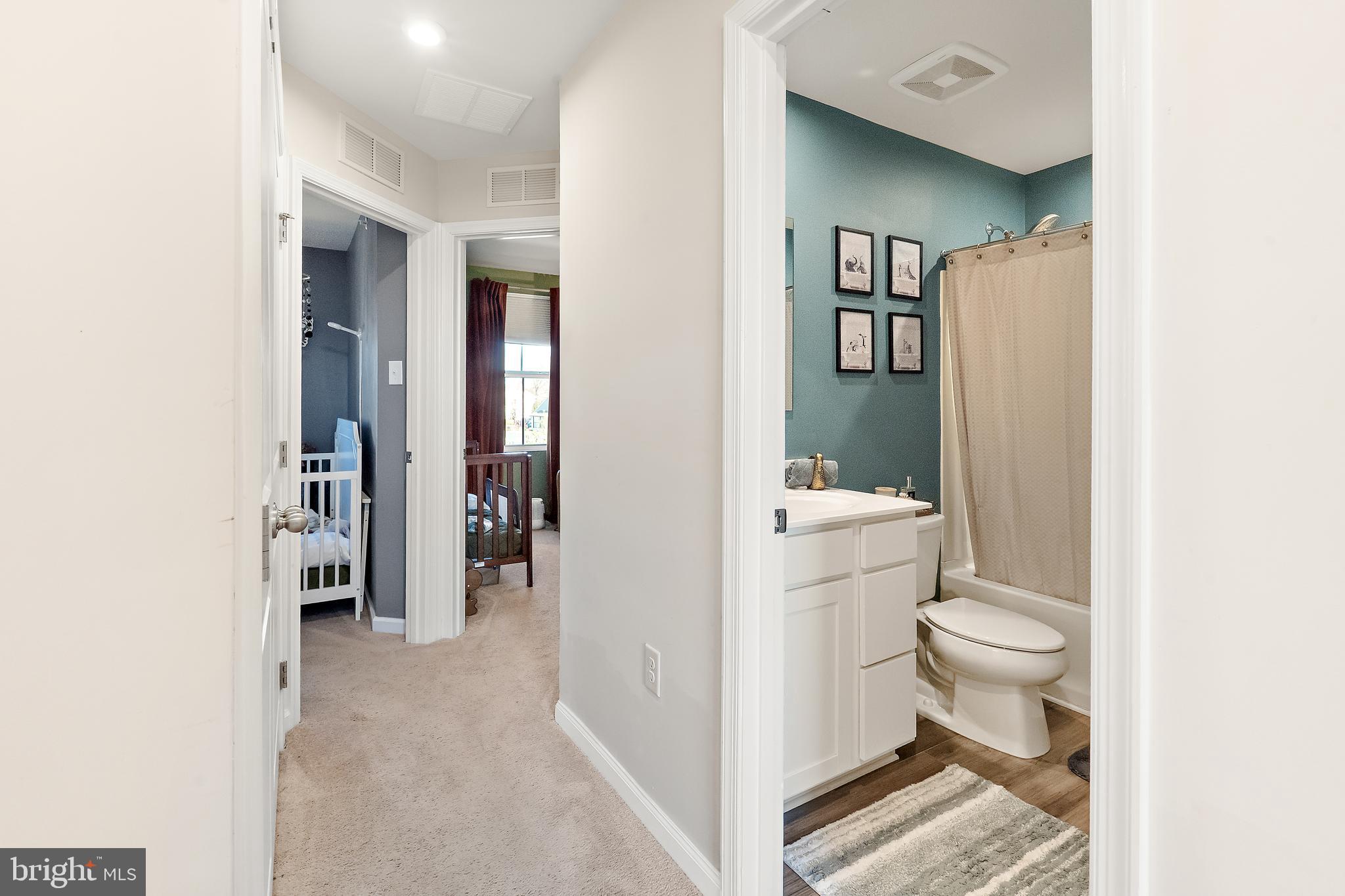 FOXWOOD RIDGE - Residential