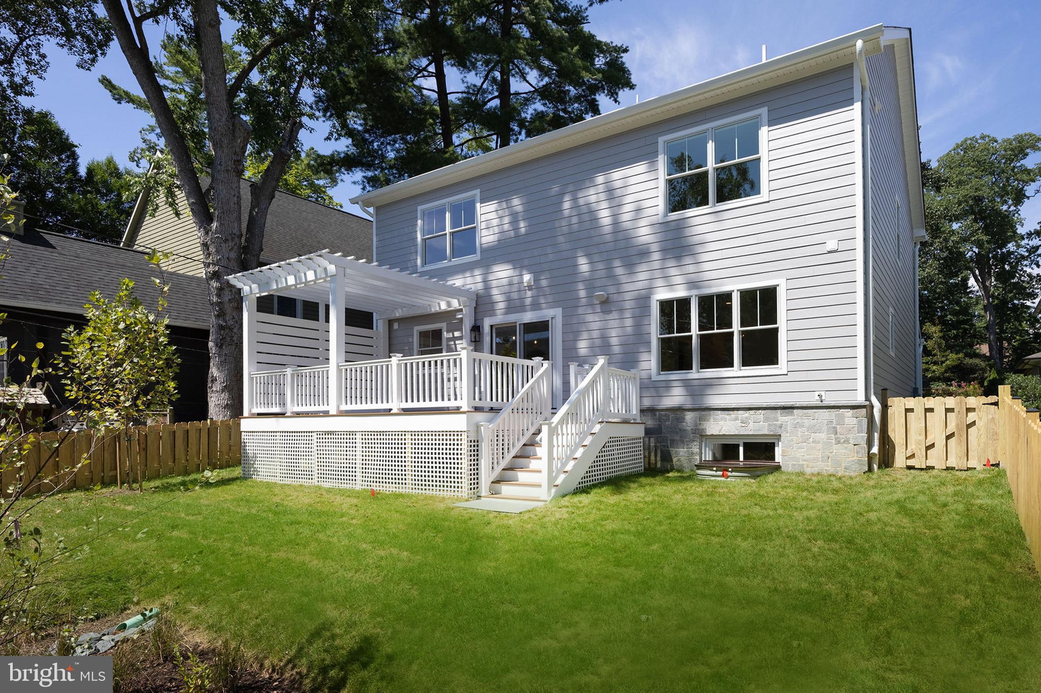 EASTPORT - Residential