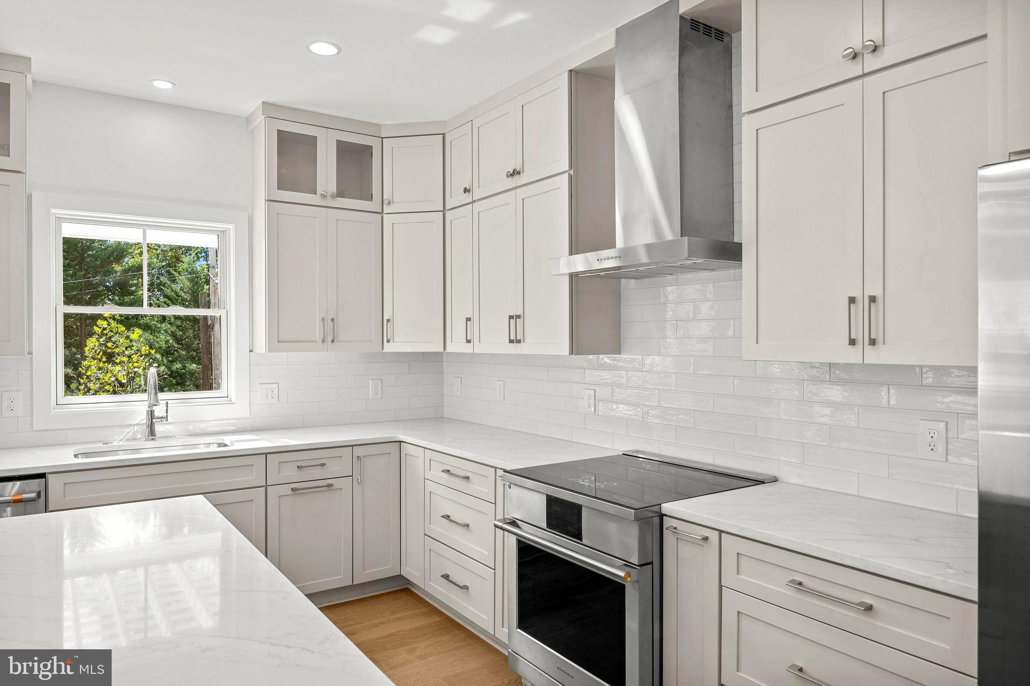 EASTPORT - Residential