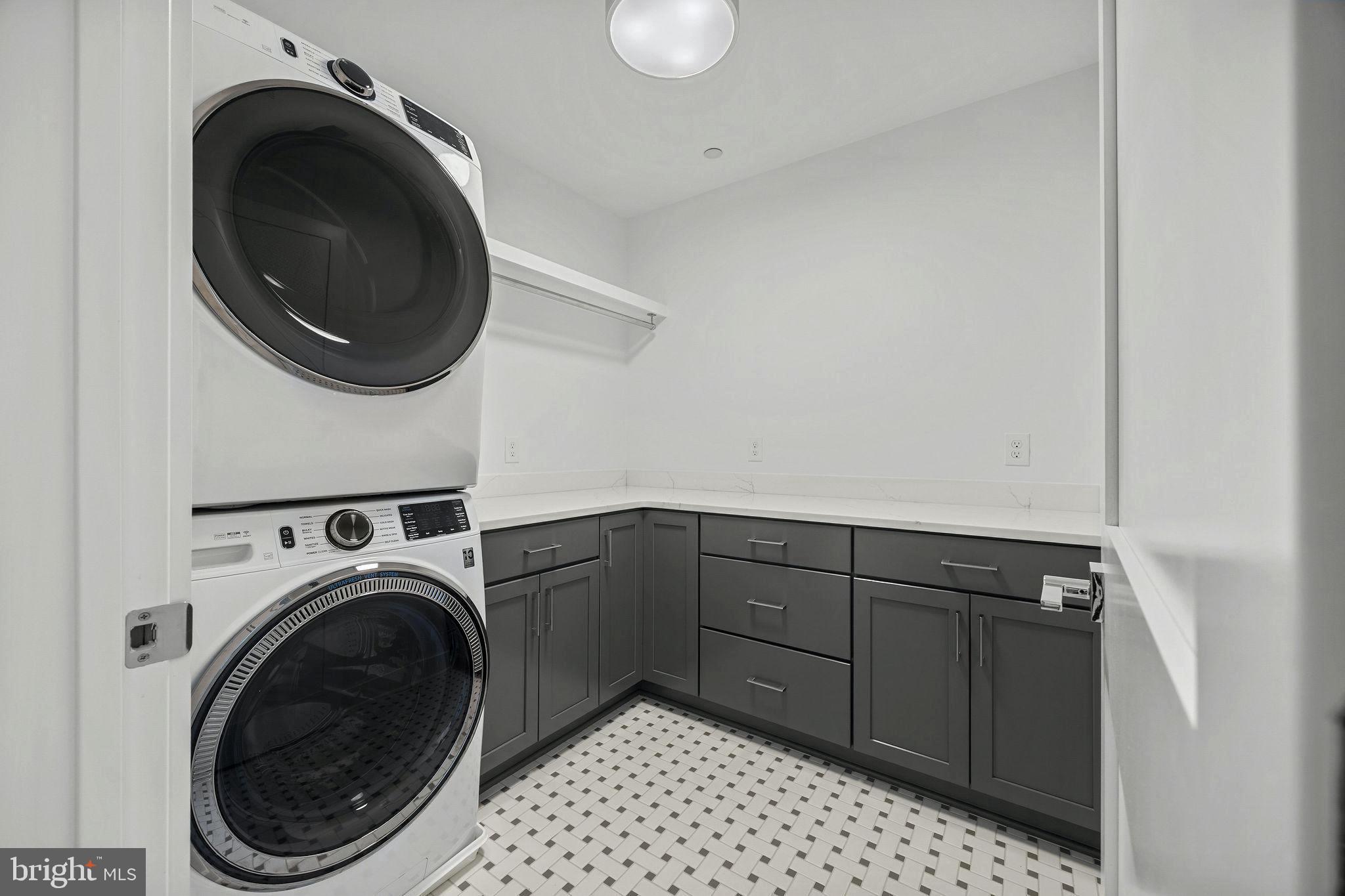 EASTPORT - Residential