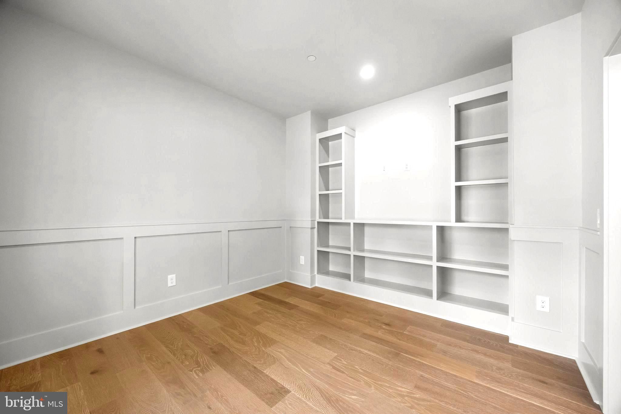 EASTPORT - Residential