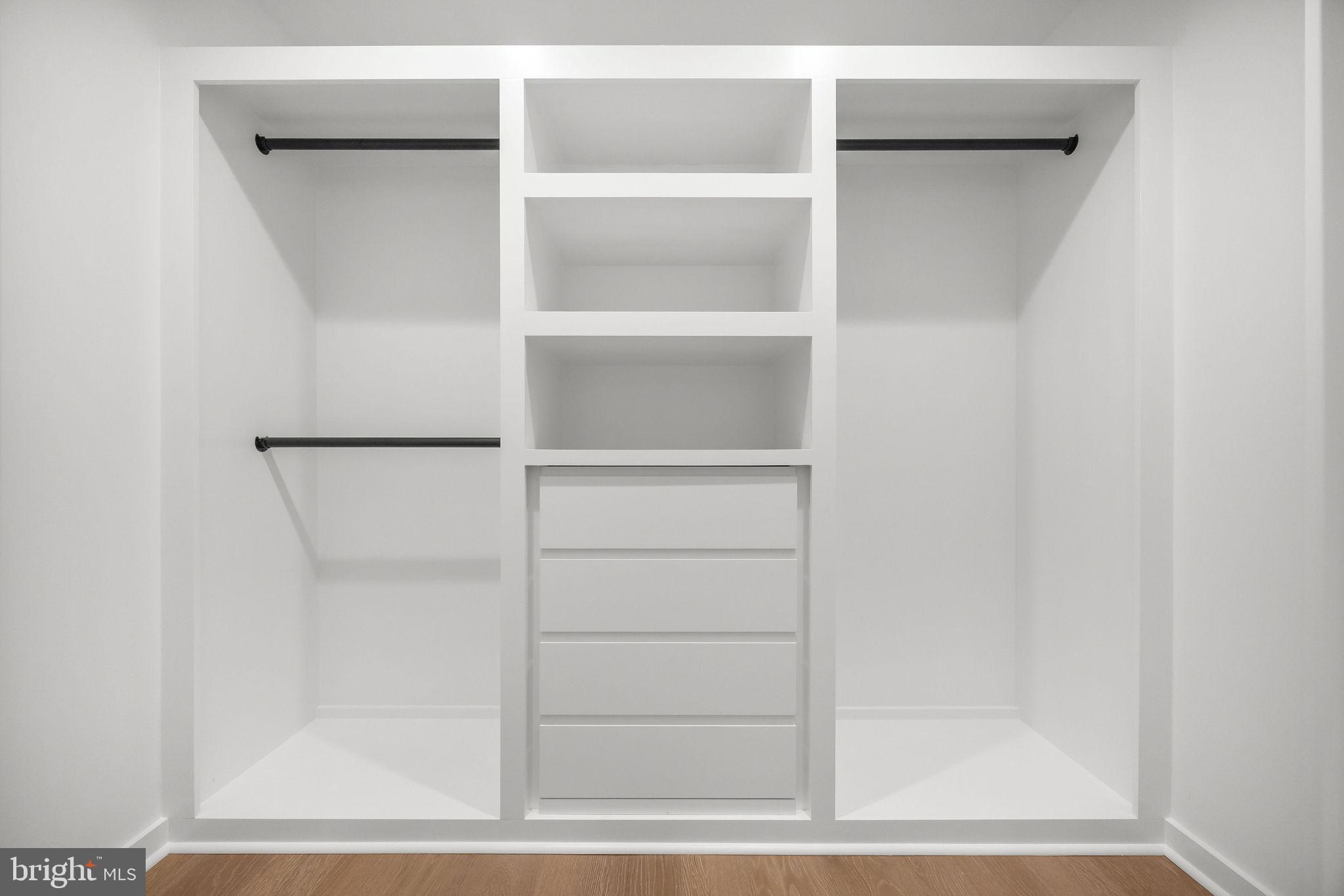 EASTPORT - Residential