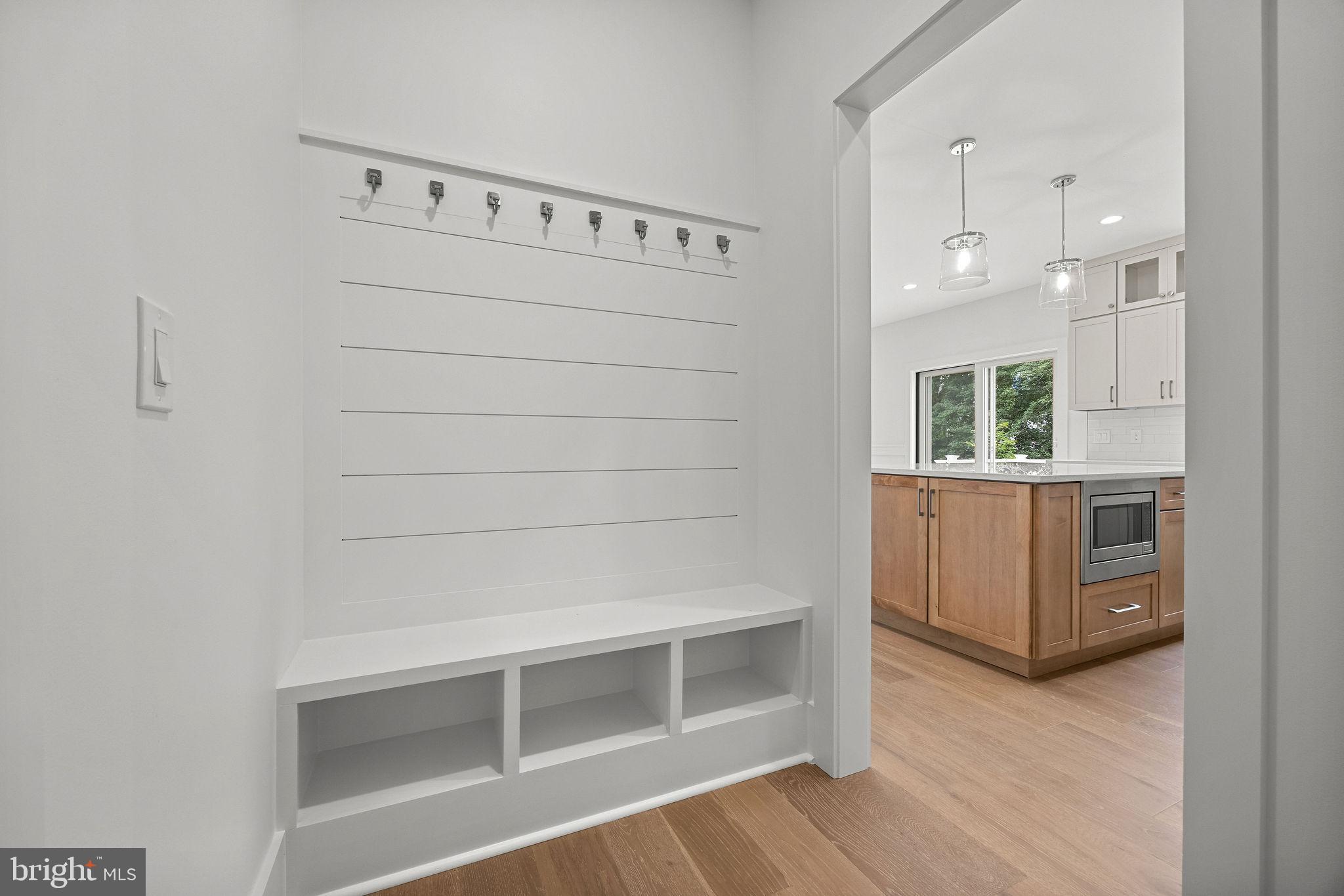 EASTPORT - Residential