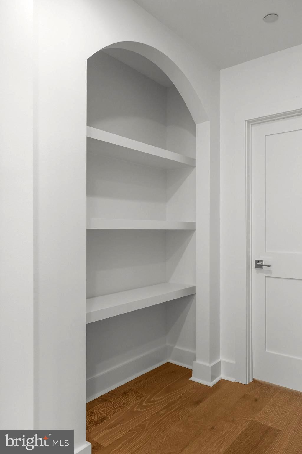 EASTPORT - Residential