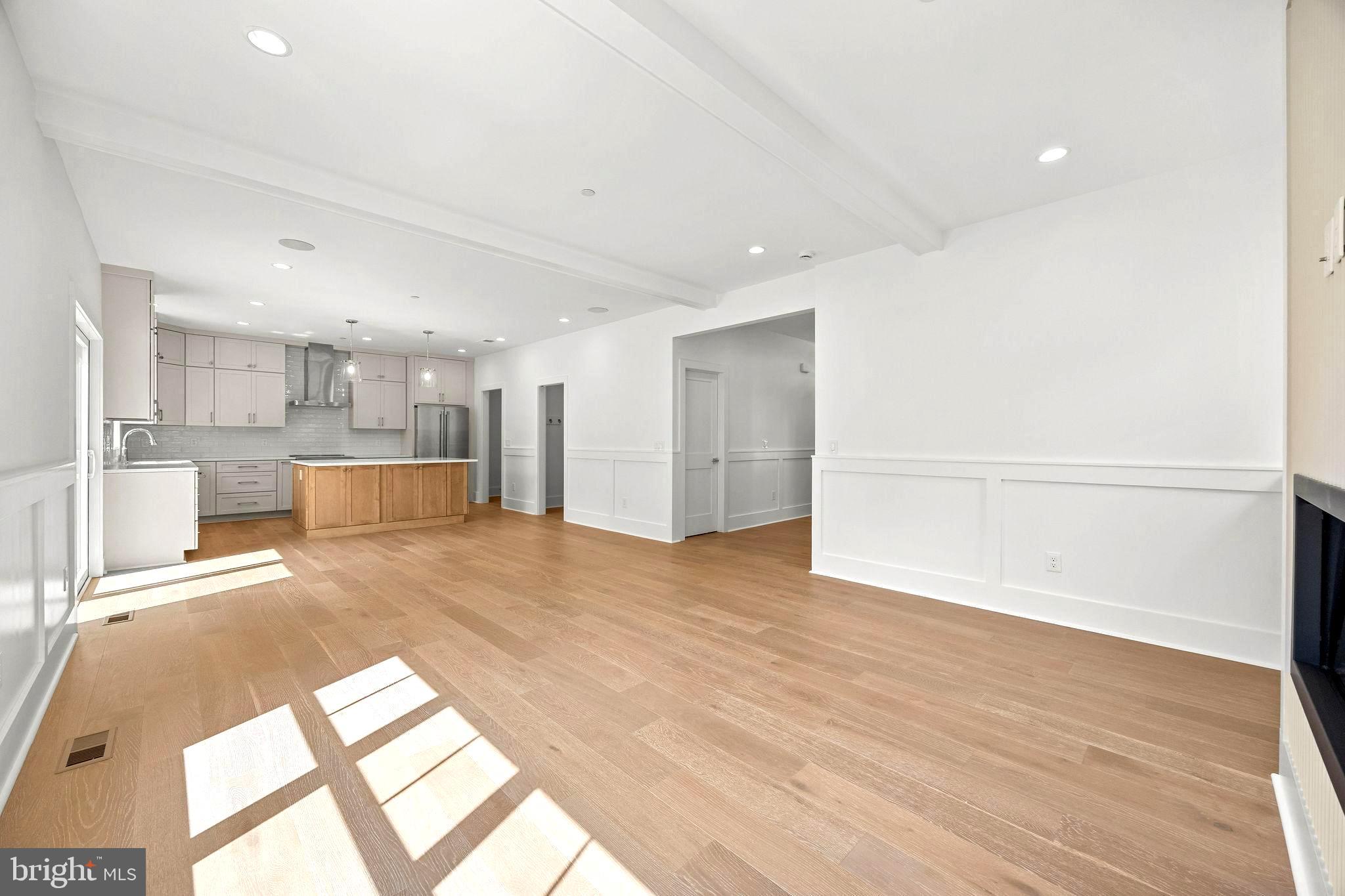 EASTPORT - Residential