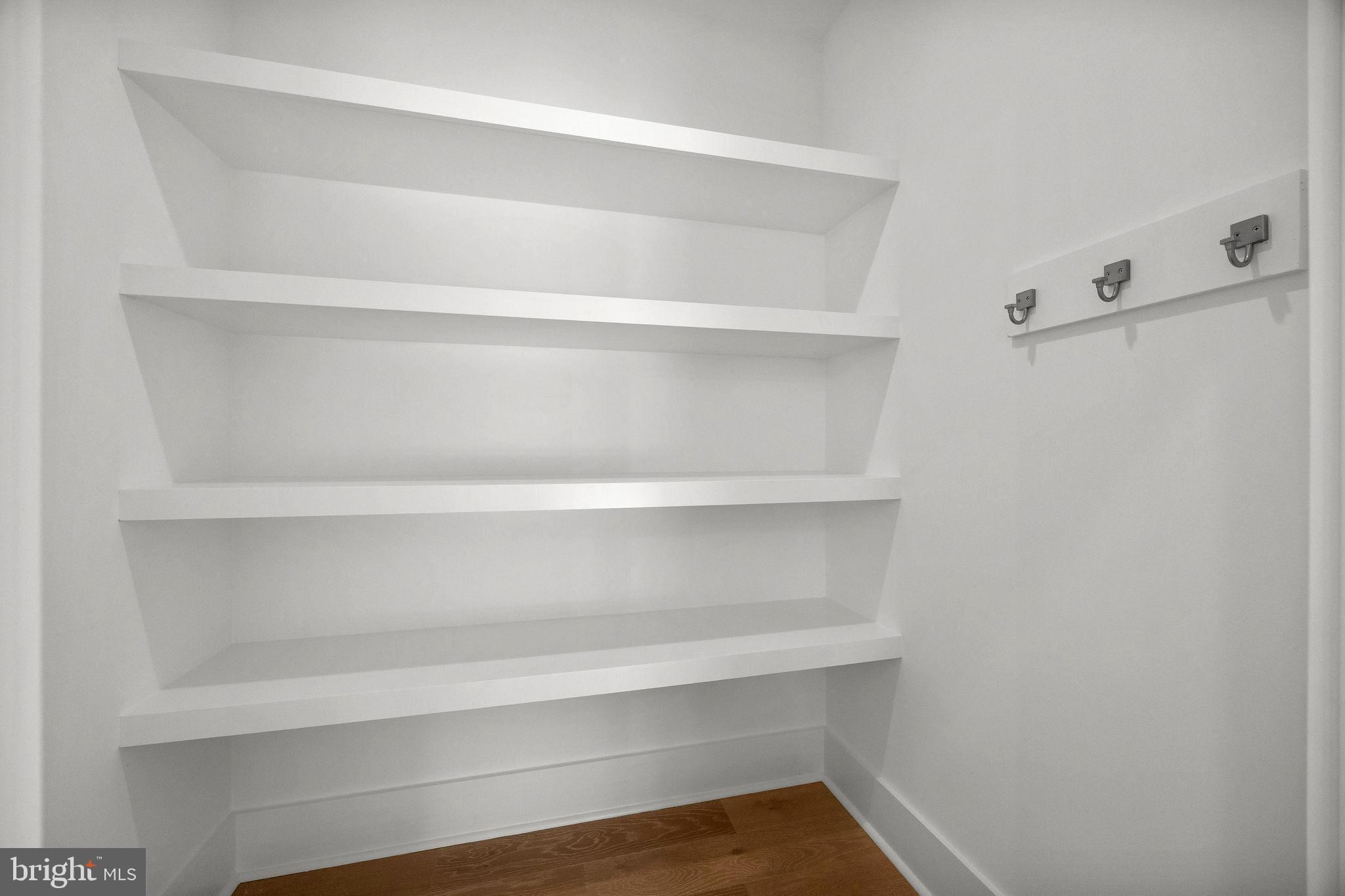 EASTPORT - Residential