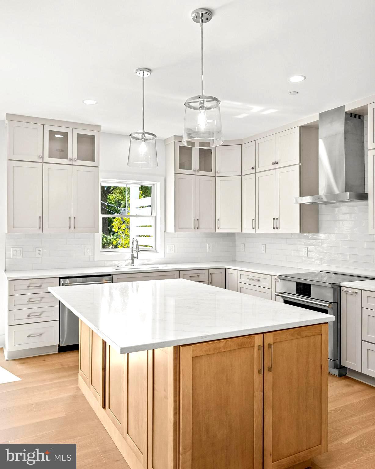 EASTPORT - Residential