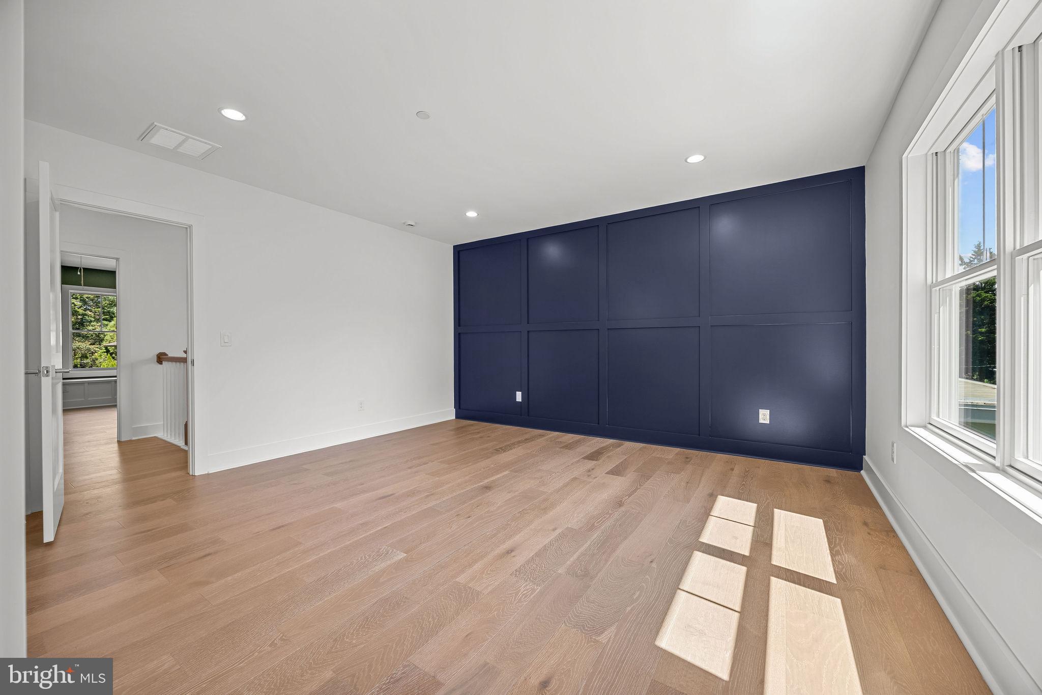 EASTPORT - Residential