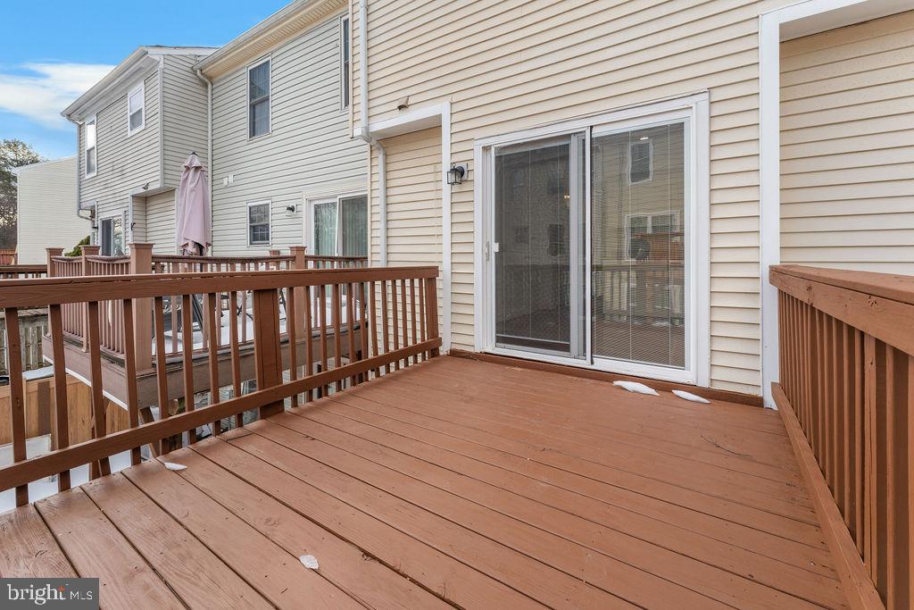 PRINCETON SQUARE - Residential