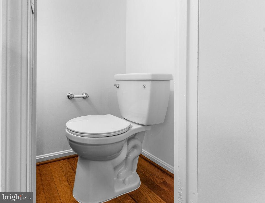 PRINCETON SQUARE - Residential