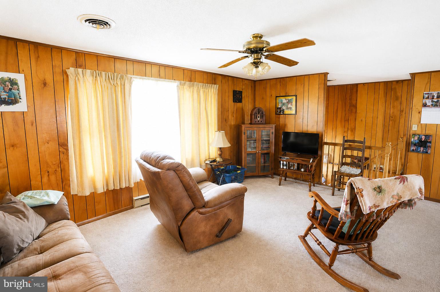 533 GRANT DRIVE