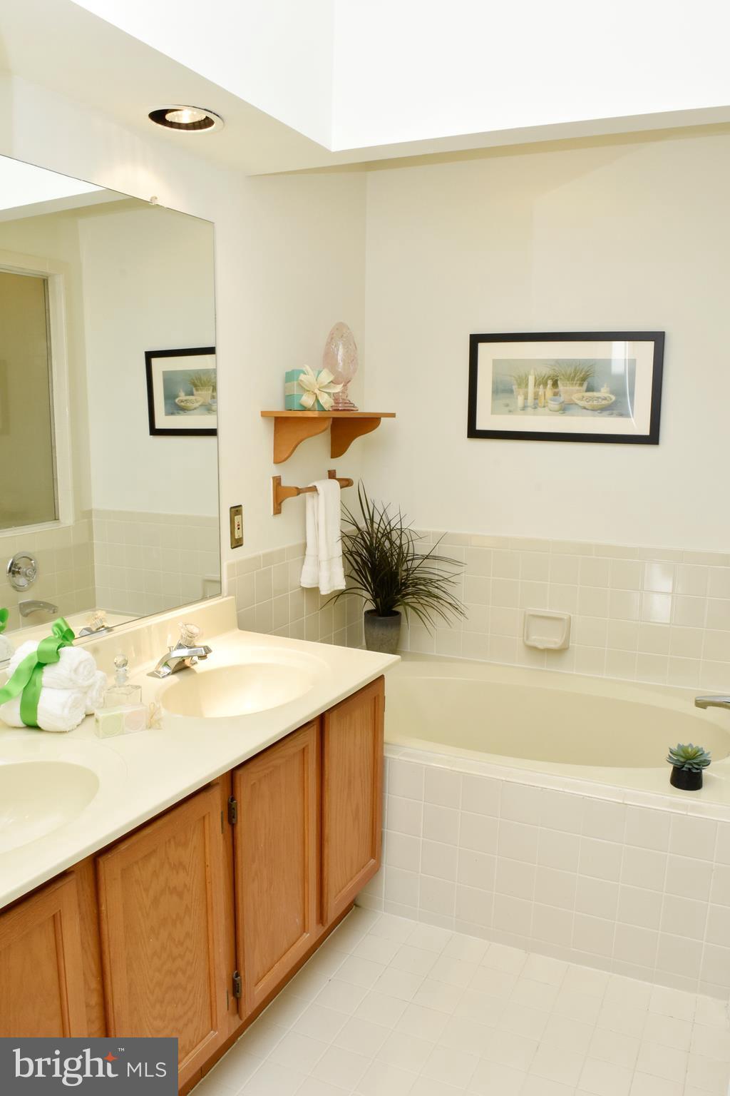 MONTPELIER HILLS PLAT 21 - Residential