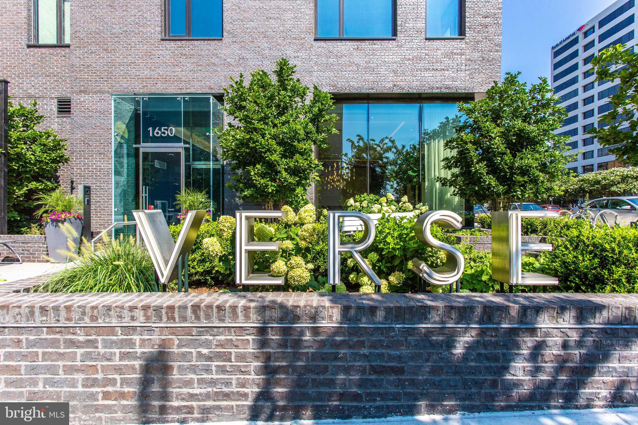 THE VERSE CONDO - Residential