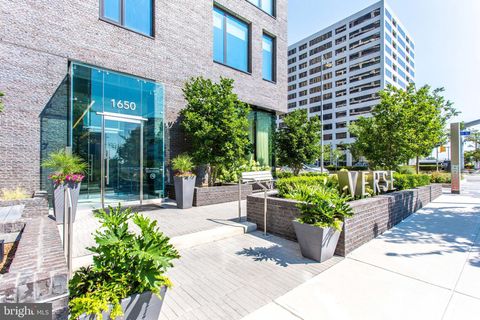 1650 SILVER HILL DRIVE 1907 MCLEAN VA 22102