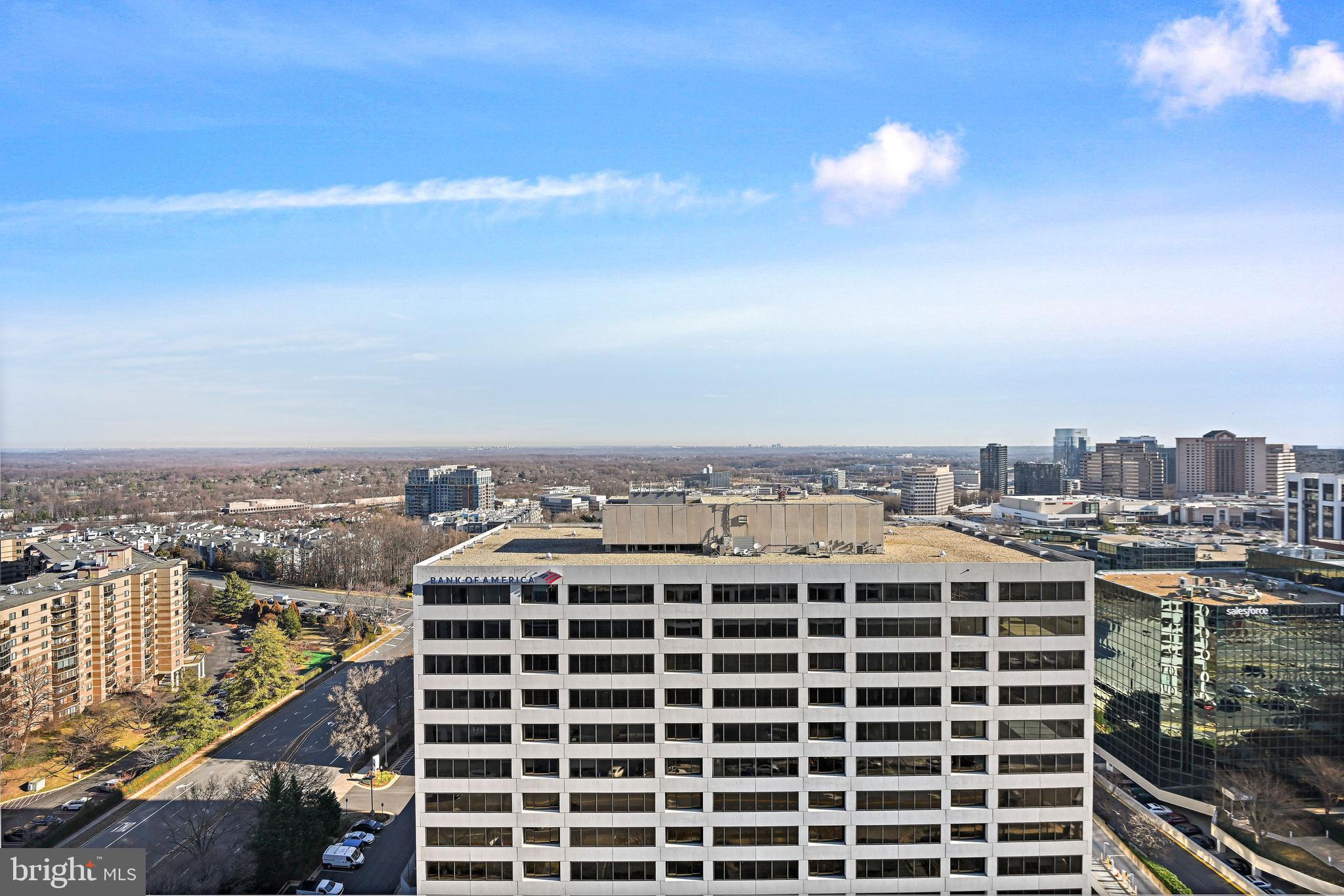 THE VERSE CONDO - Residential