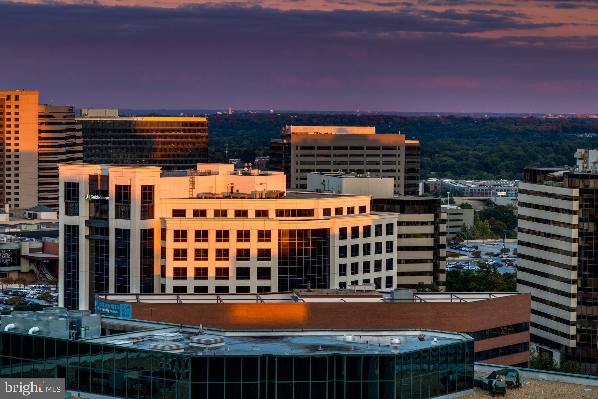 THE VERSE CONDO - Residential