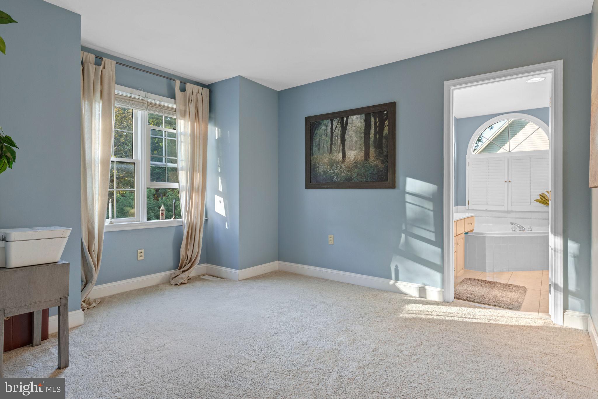 KINGSWOOD - Residential