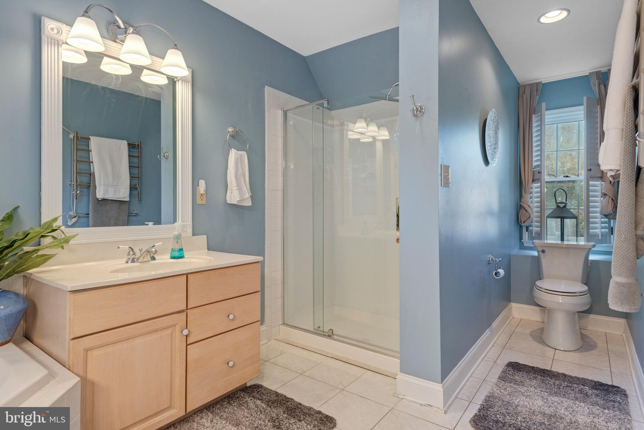 KINGSWOOD - Residential