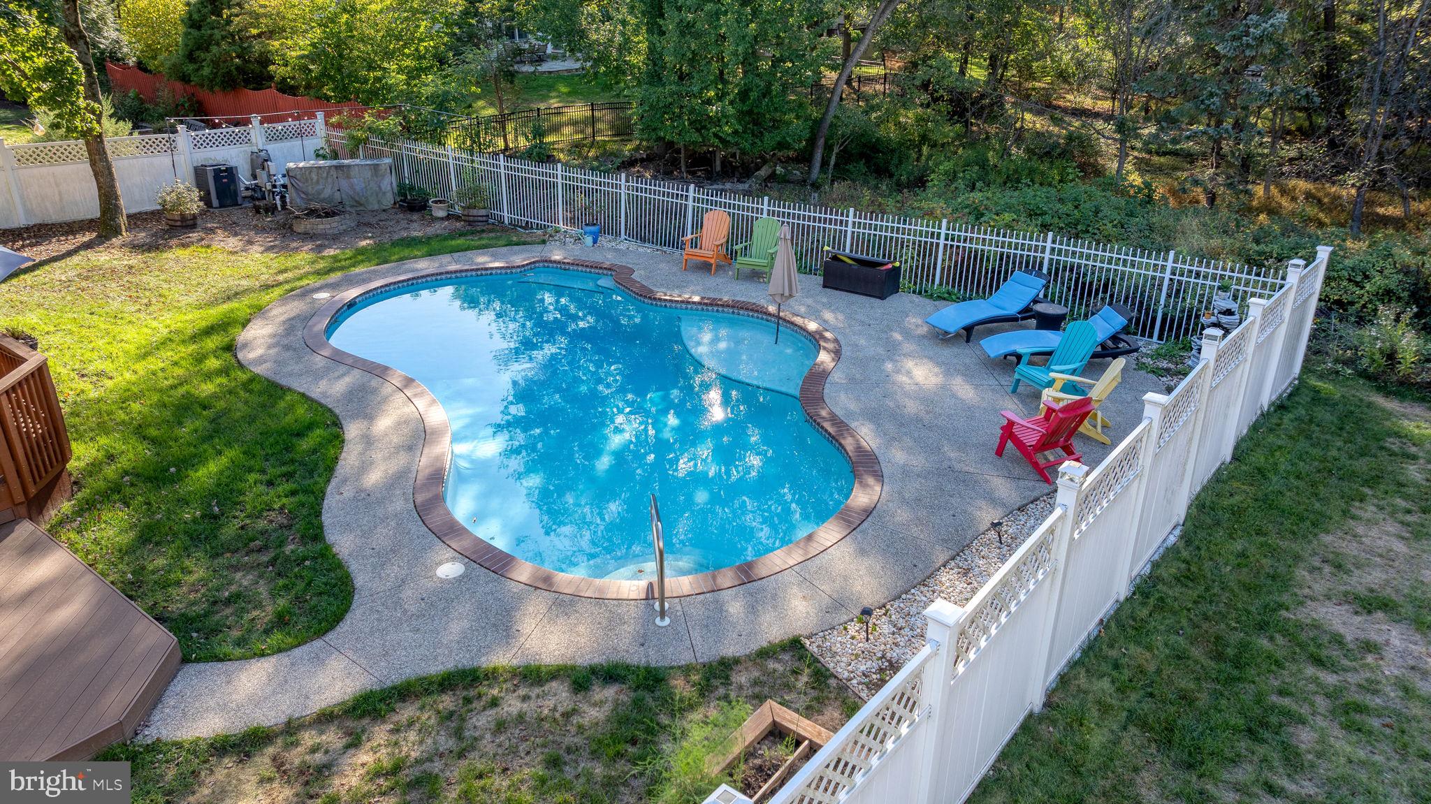 KINGSWOOD - Residential