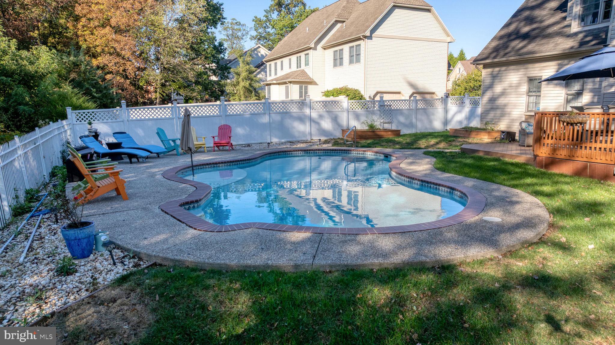 KINGSWOOD - Residential