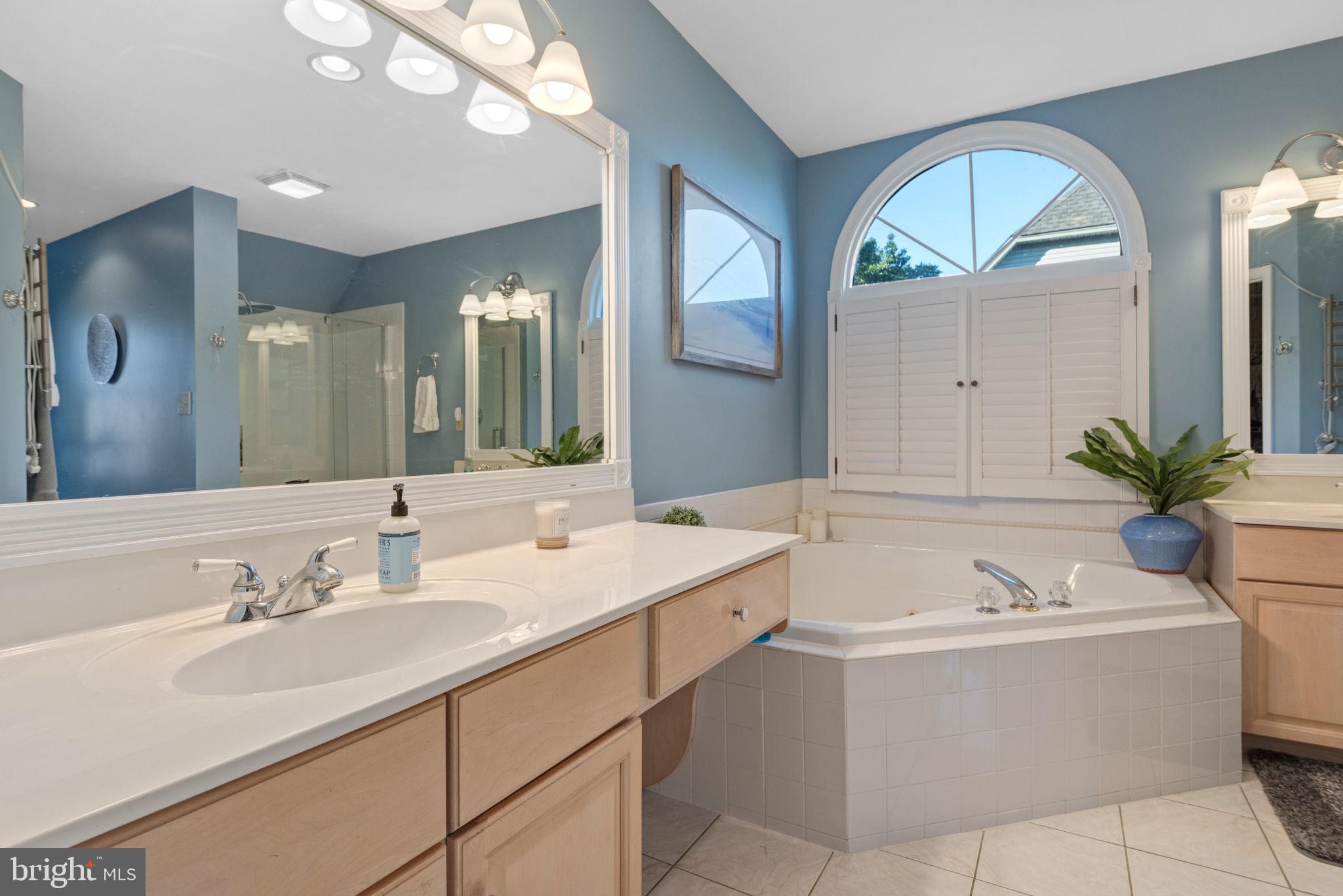 KINGSWOOD - Residential