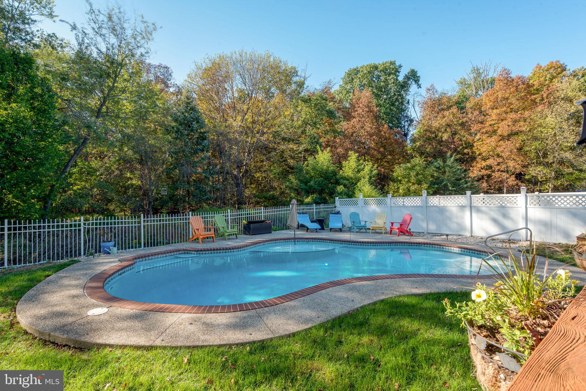 KINGSWOOD - Residential