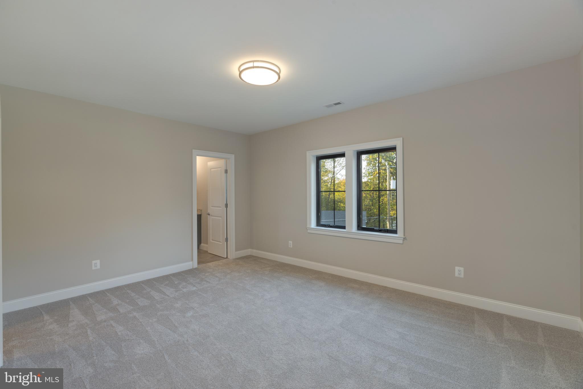 POPLAR HEIGHTS - Residential