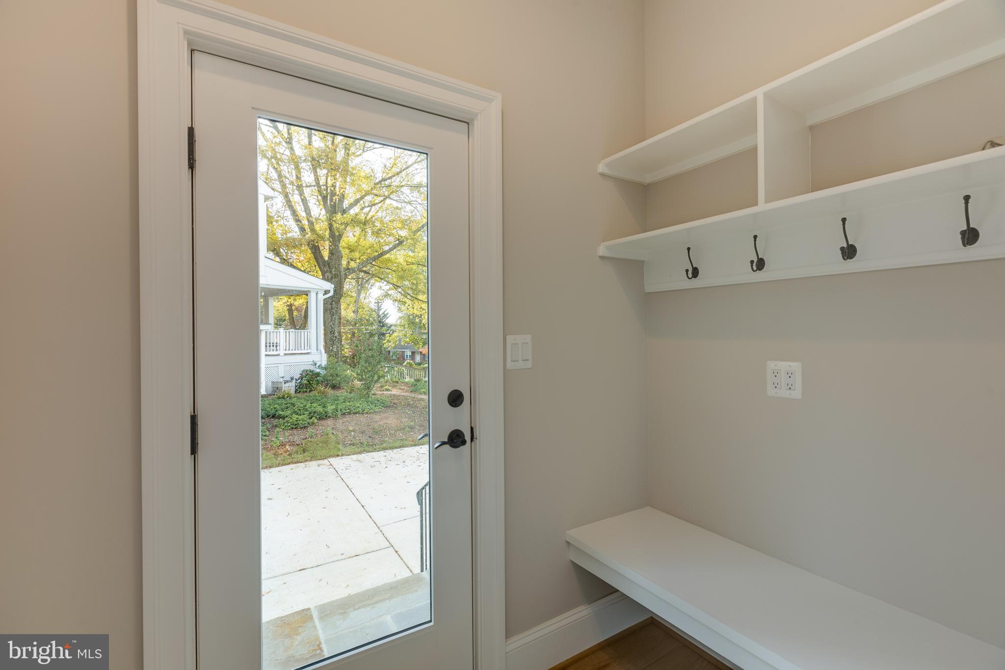 POPLAR HEIGHTS - Residential