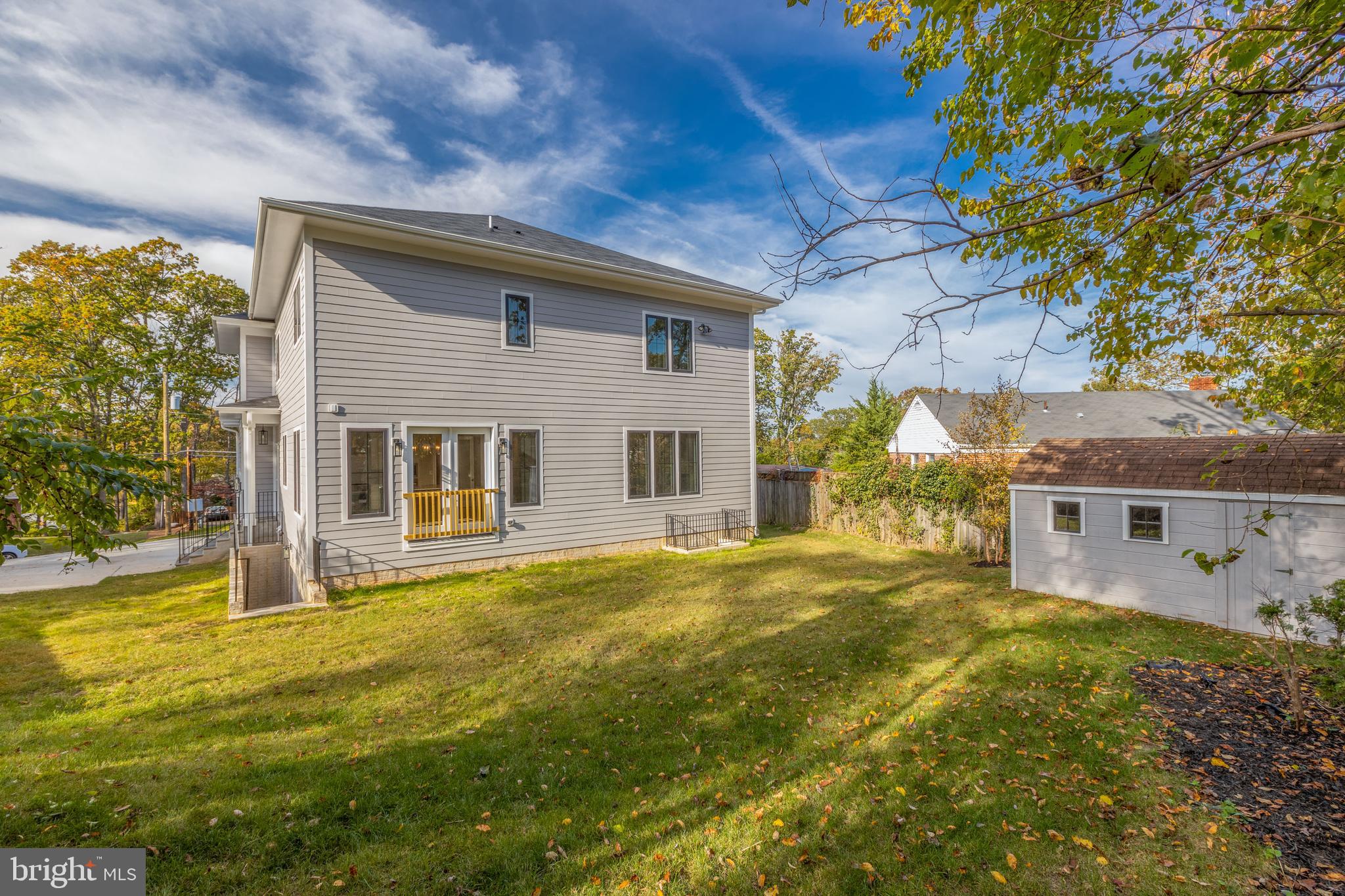 POPLAR HEIGHTS - Residential