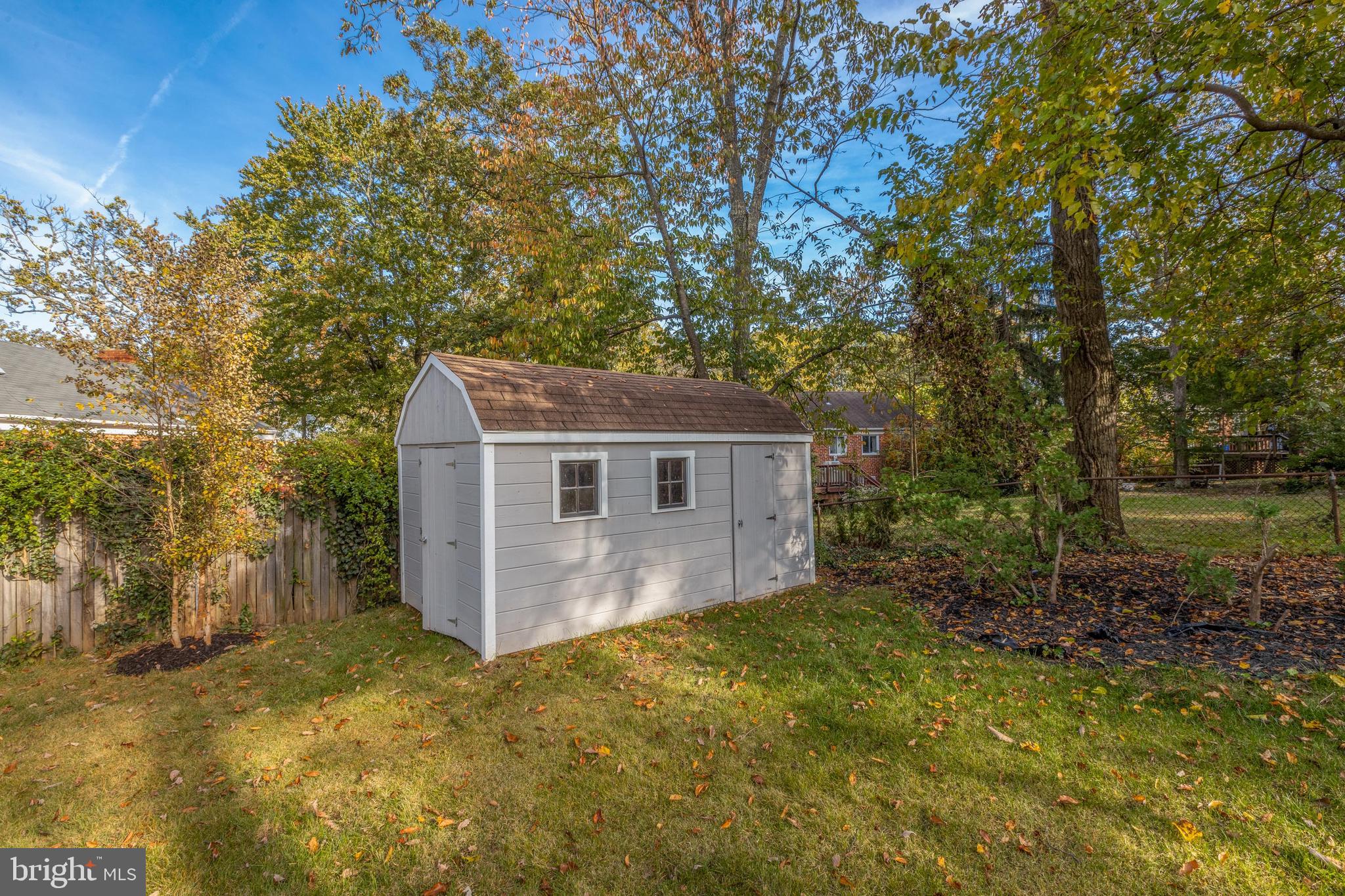 POPLAR HEIGHTS - Residential