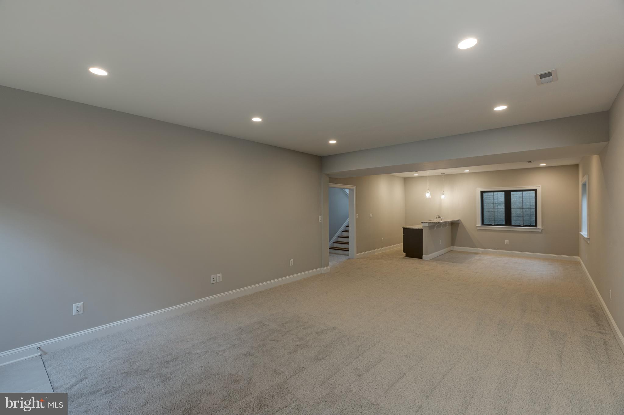 POPLAR HEIGHTS - Residential