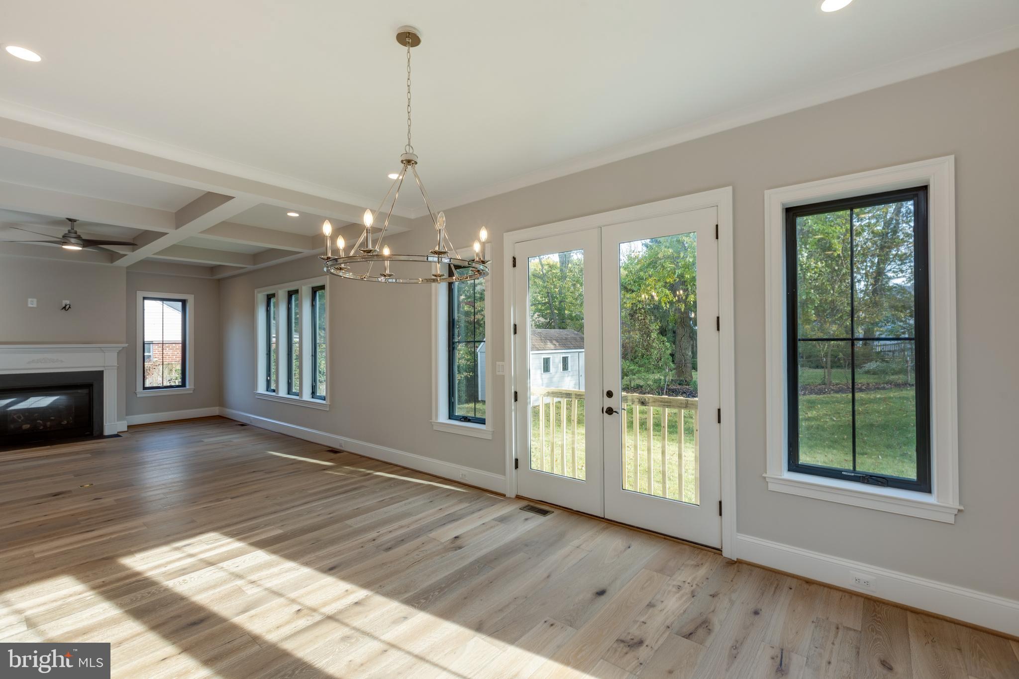 POPLAR HEIGHTS - Residential