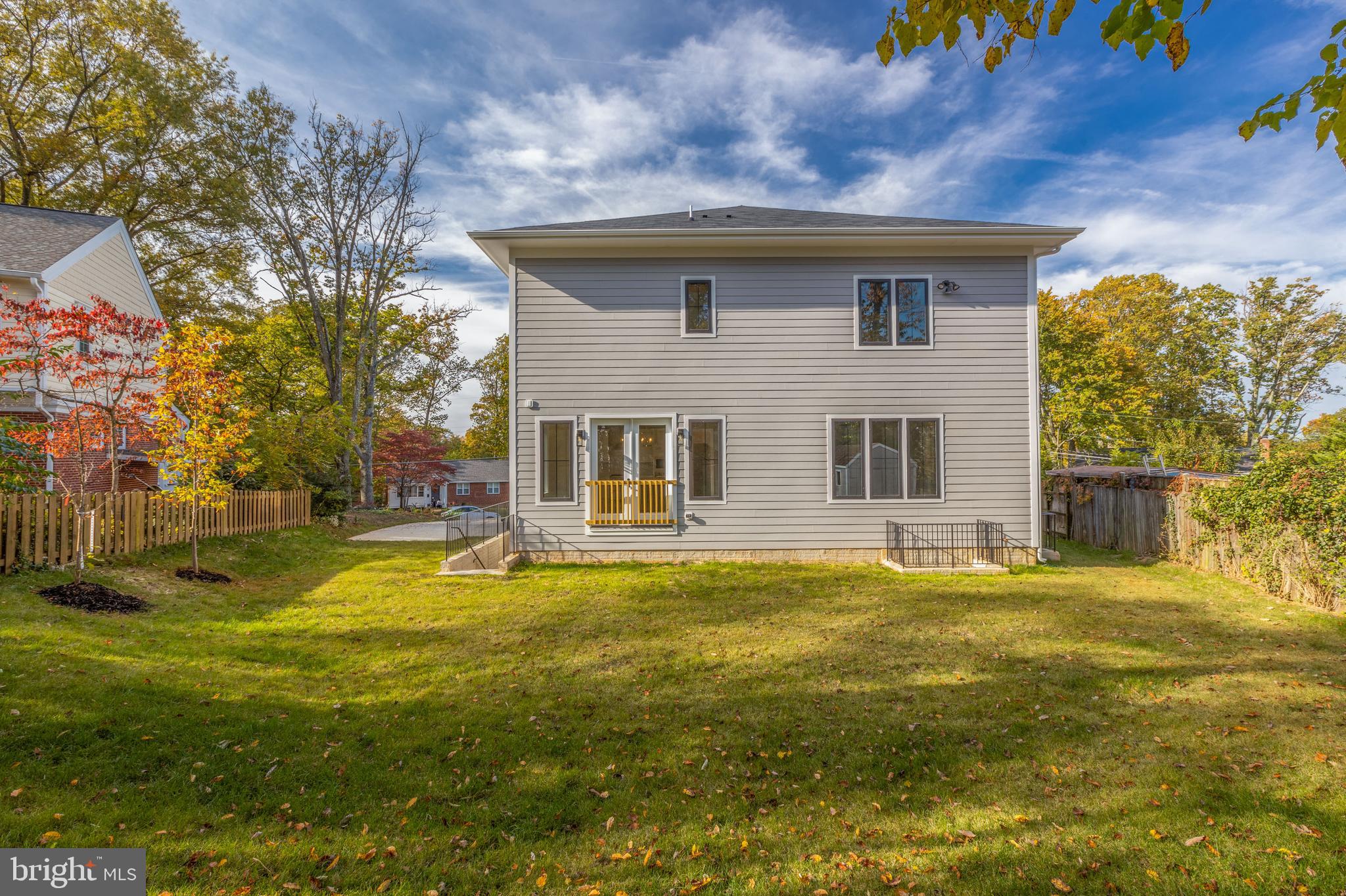 POPLAR HEIGHTS - Residential