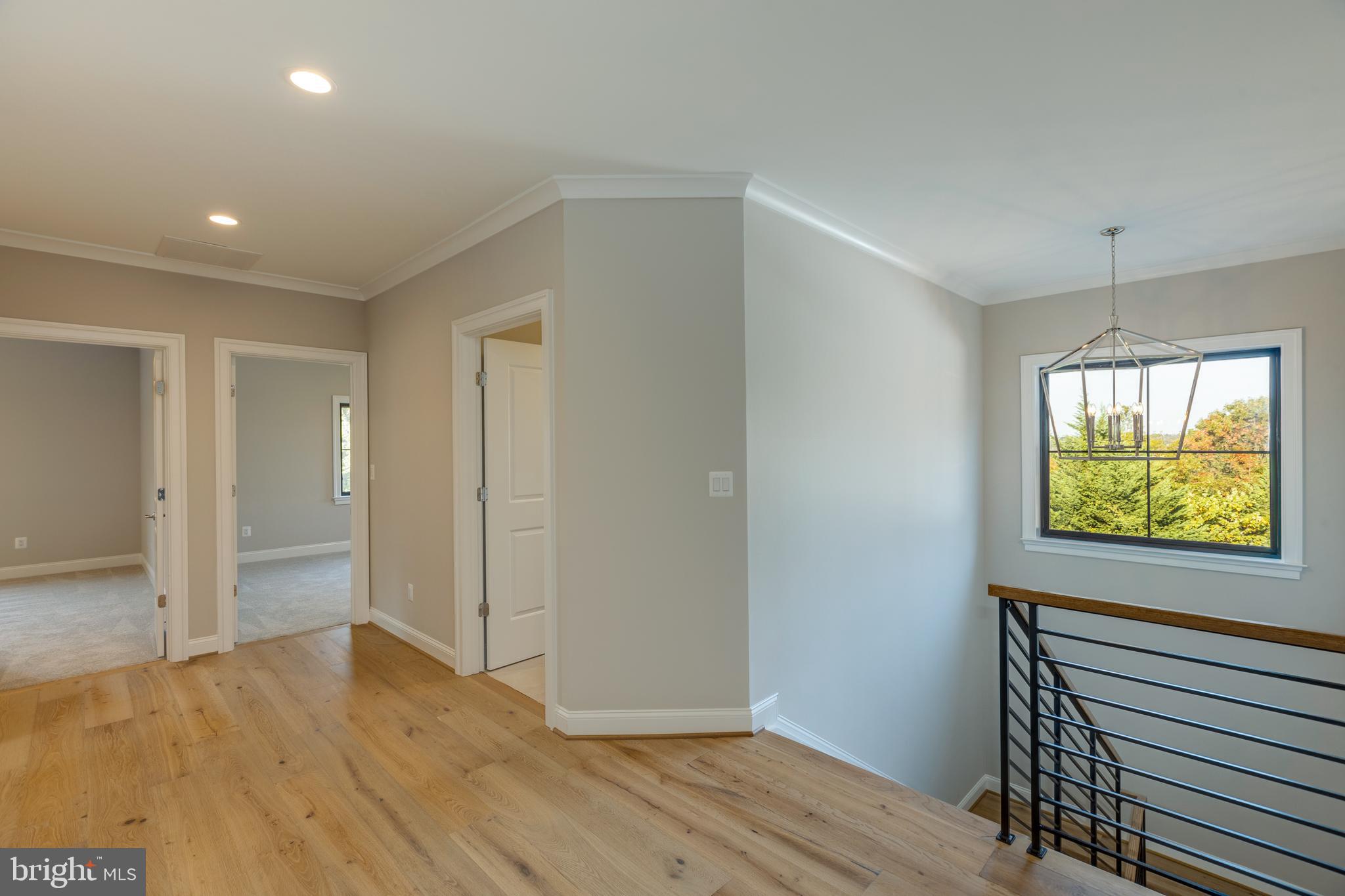 POPLAR HEIGHTS - Residential