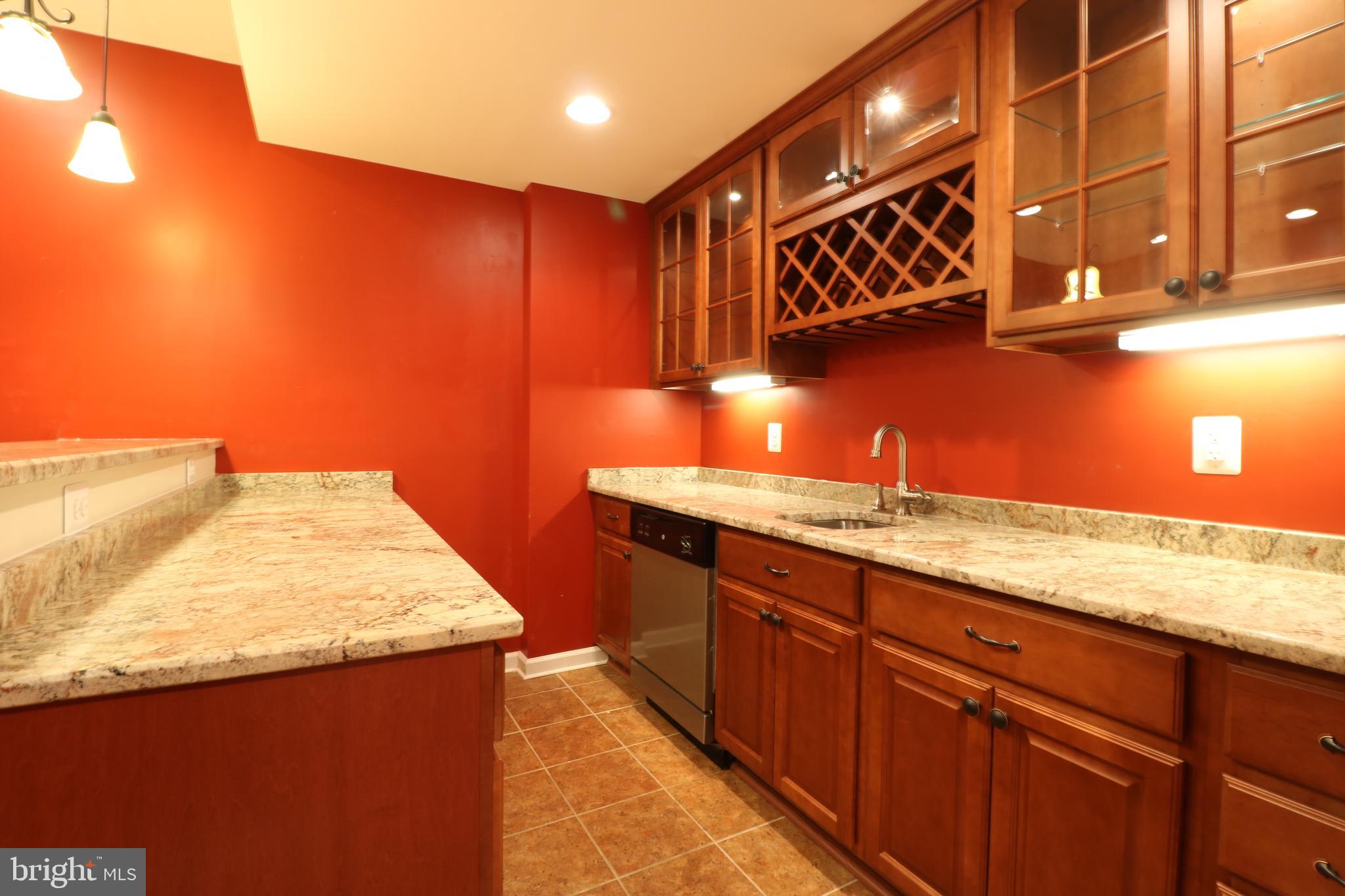 SOUTH RIDING - Residential Lease