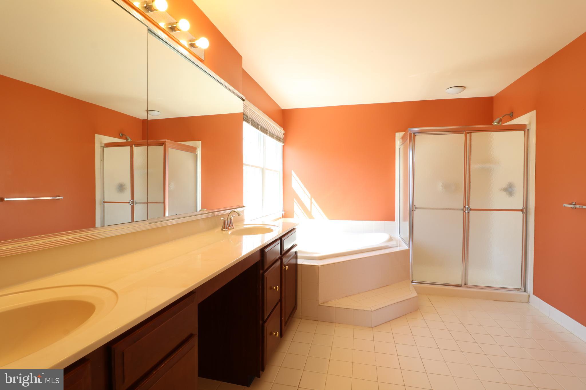 SOUTH RIDING - Residential Lease