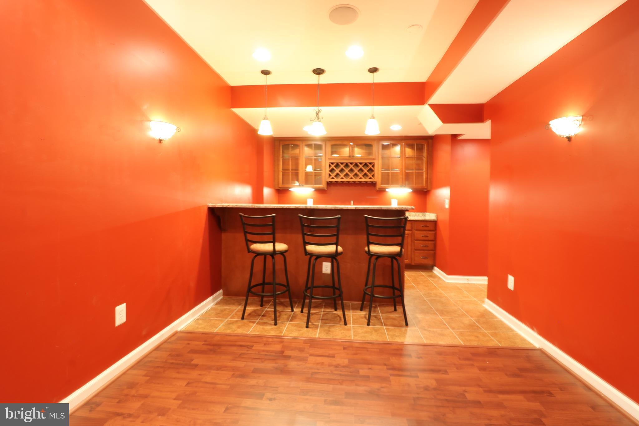 SOUTH RIDING - Residential Lease