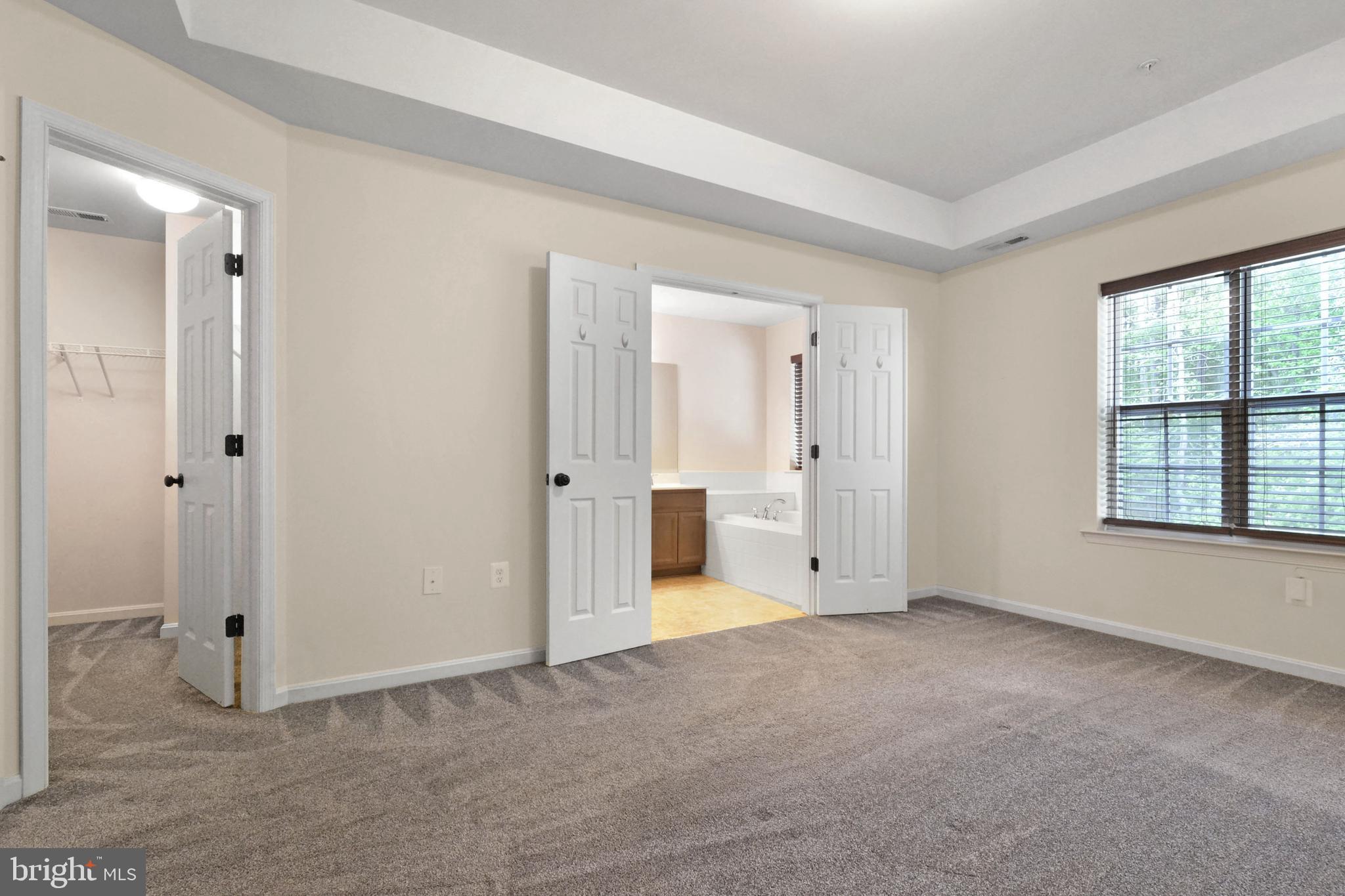 ELIZABETH HILLS PHASE 1 - Residential Lease