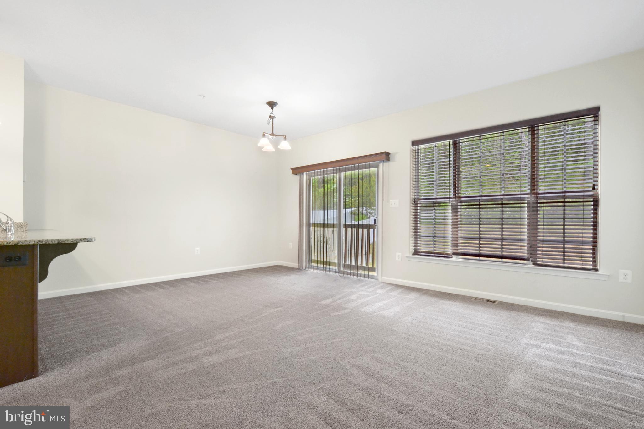 ELIZABETH HILLS PHASE 1 - Residential Lease