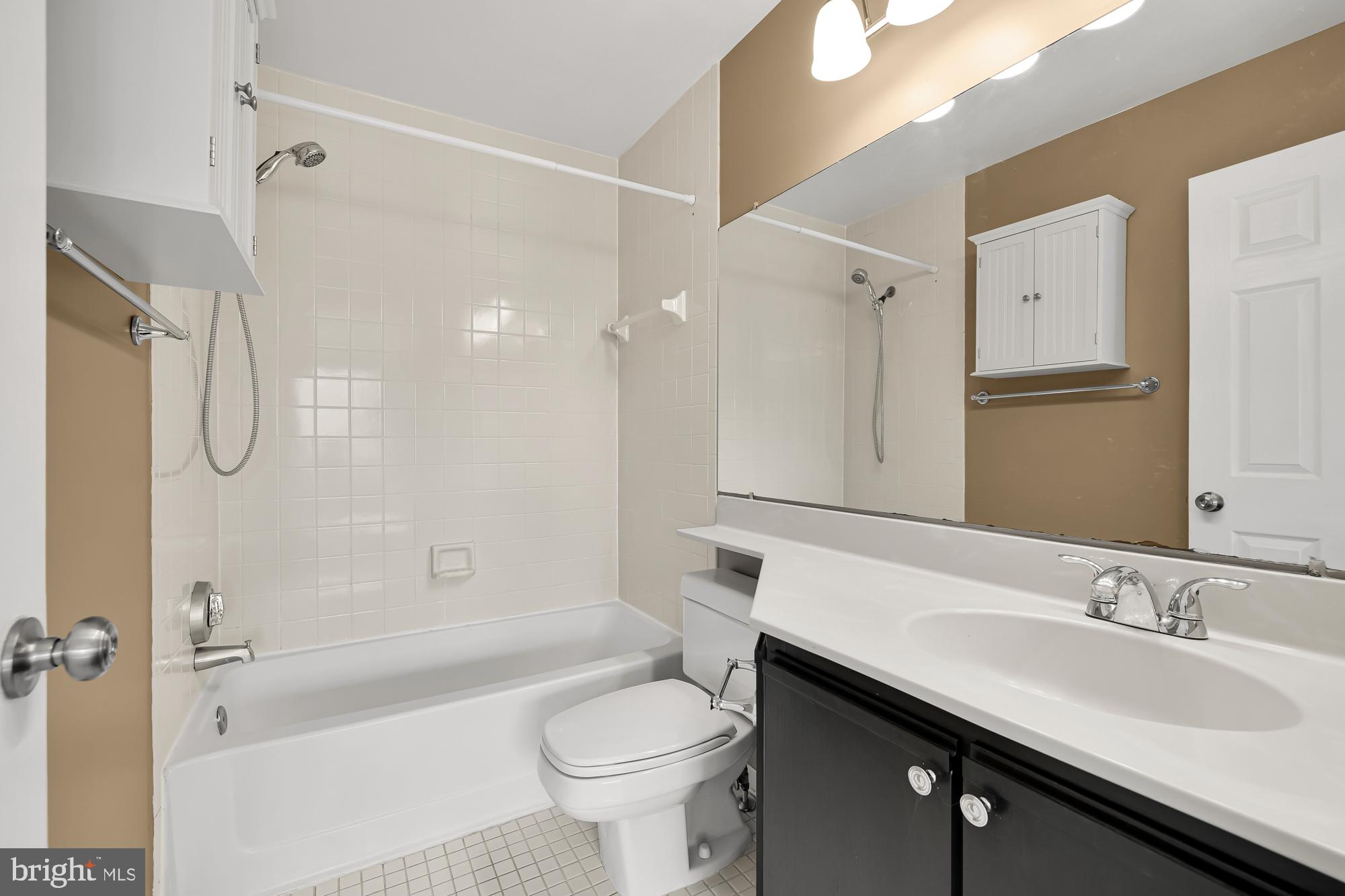 GABLES OF TUCKERMAN - Residential