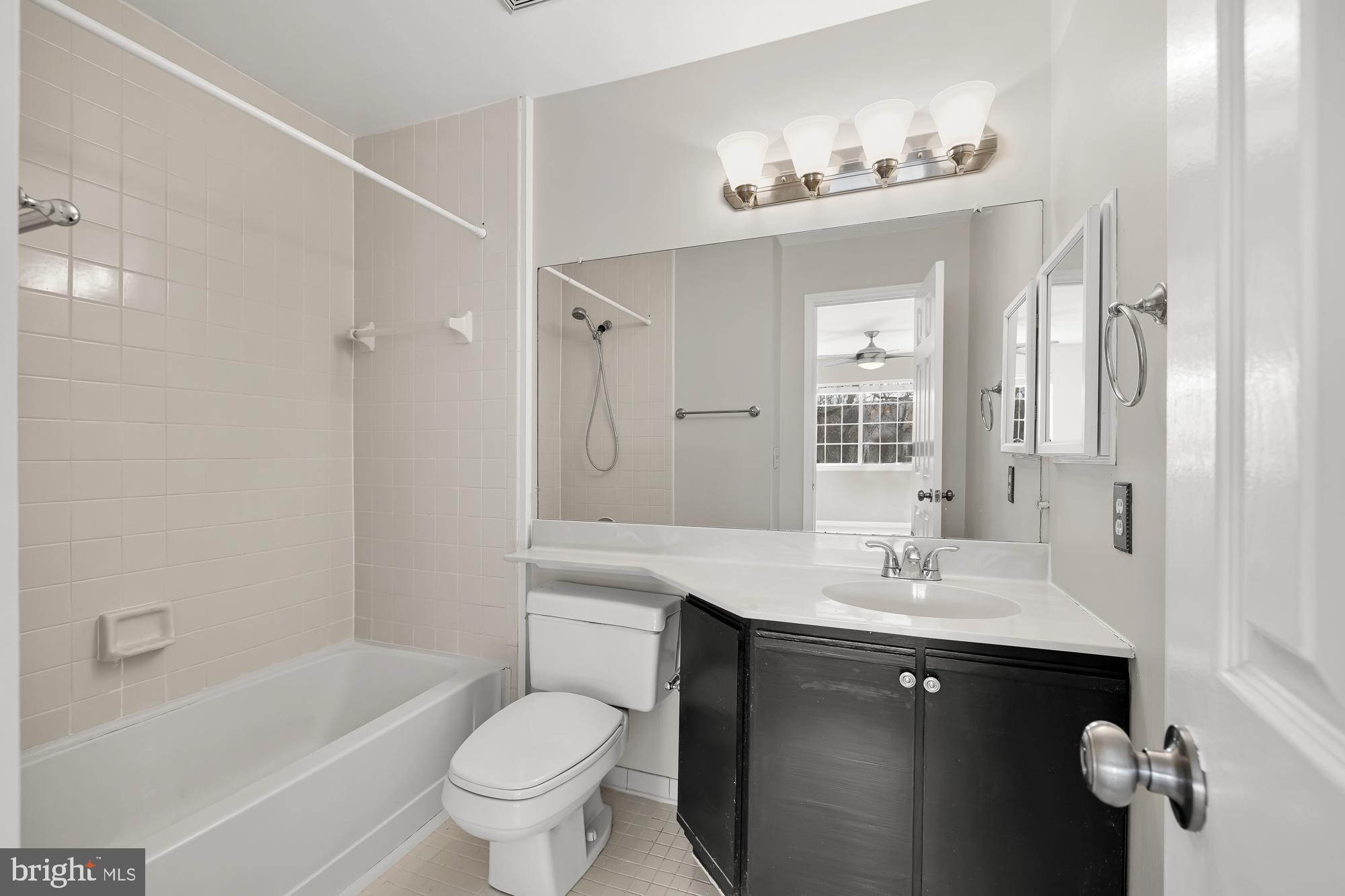 GABLES OF TUCKERMAN - Residential