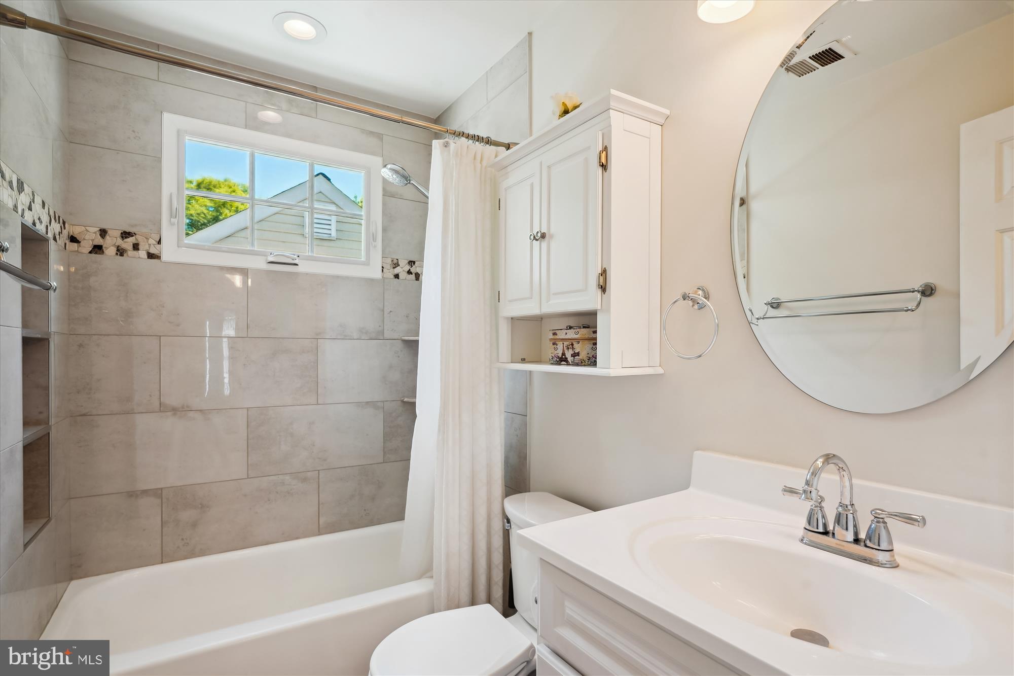 HALLOWELL - Residential