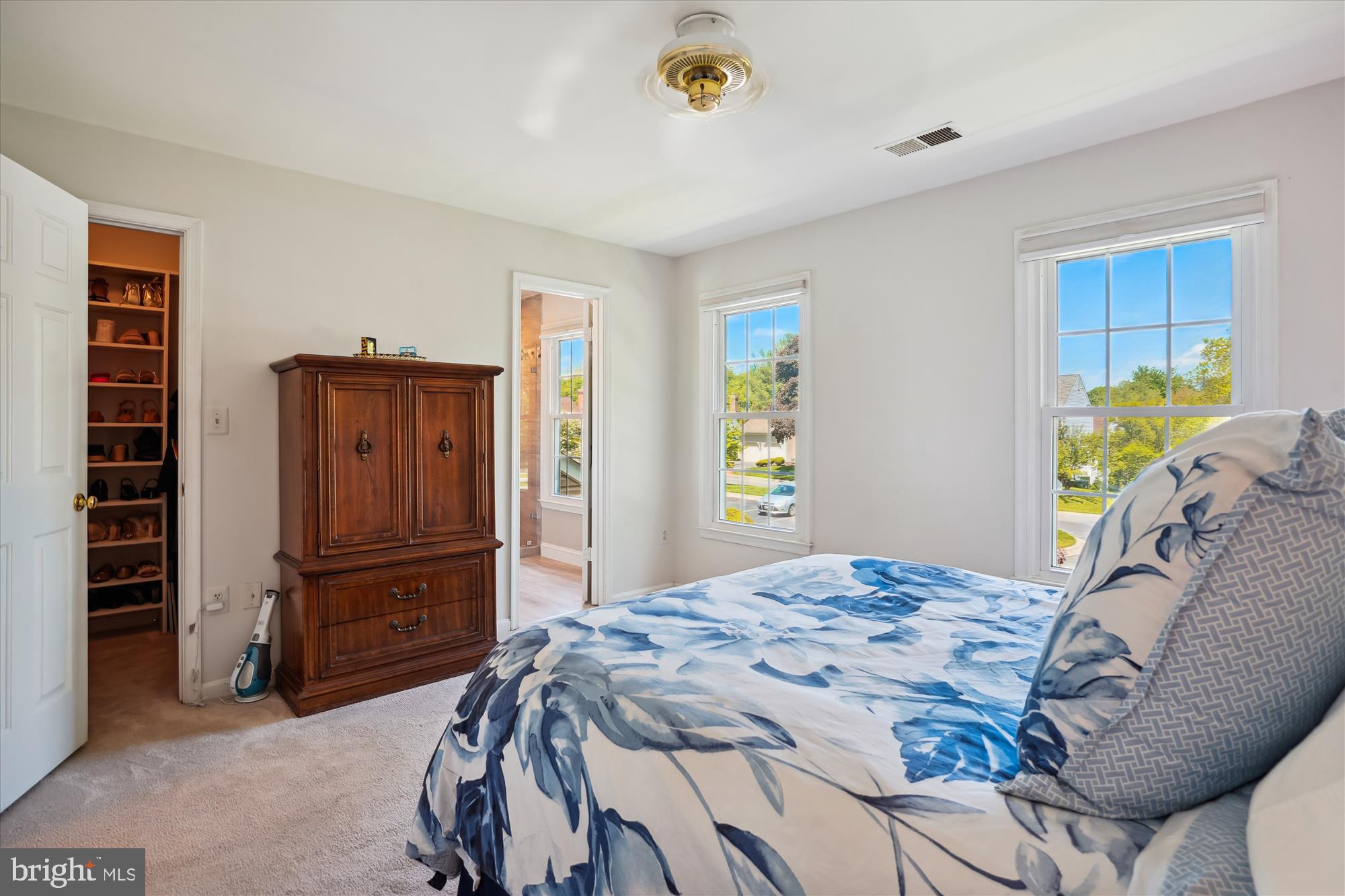 HALLOWELL - Residential