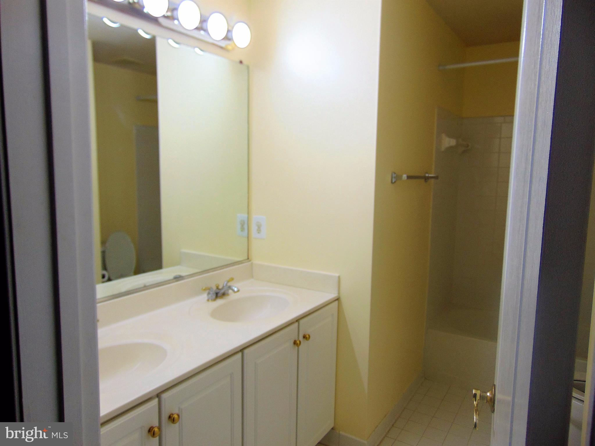 PROVIDENCE PARK - Residential Lease