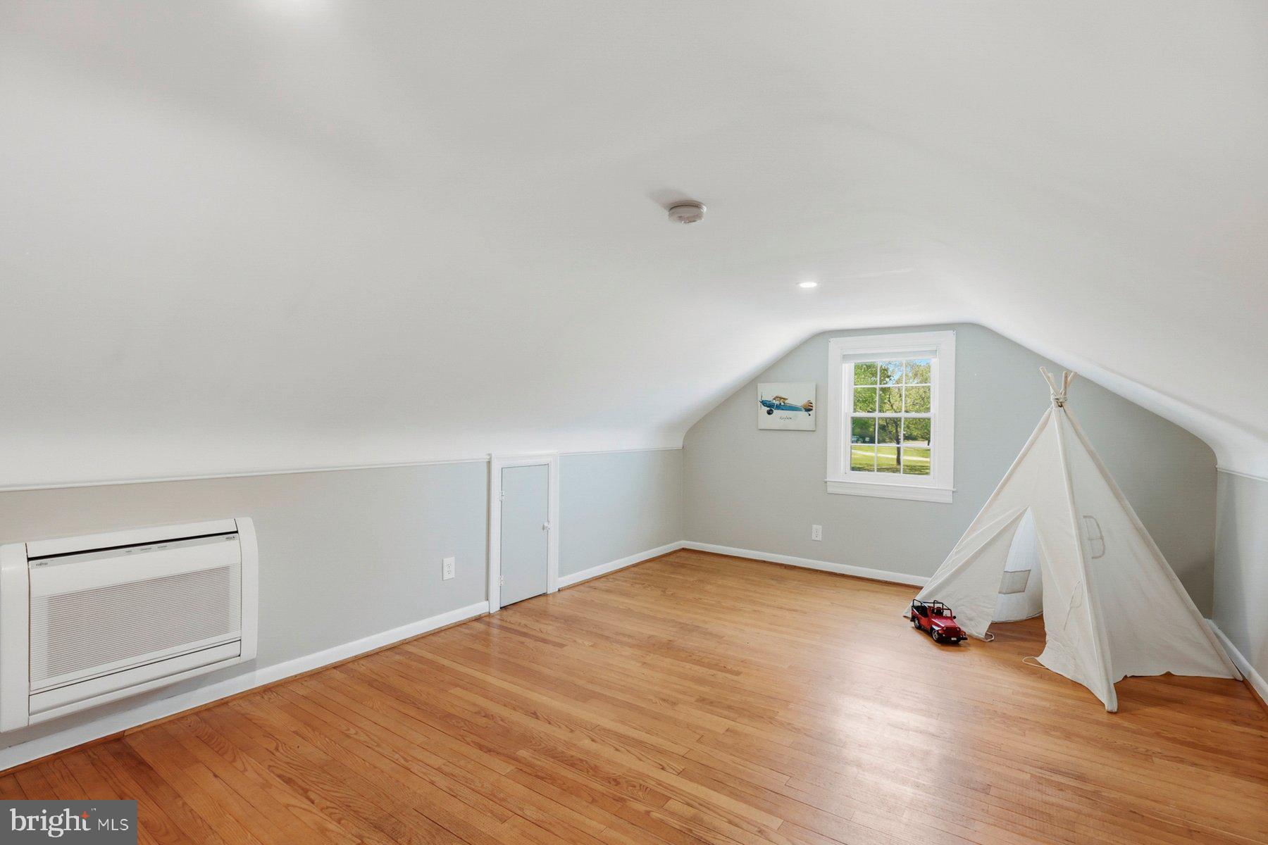 BOYERS RIDGE - Residential