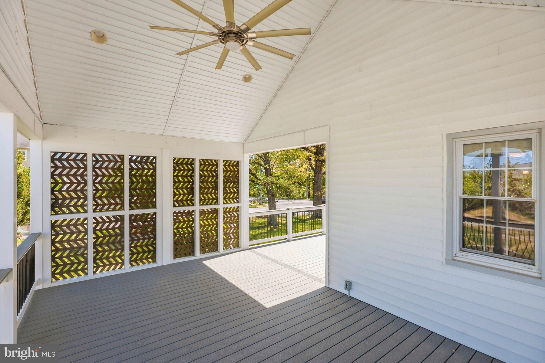 BOYERS RIDGE - Residential