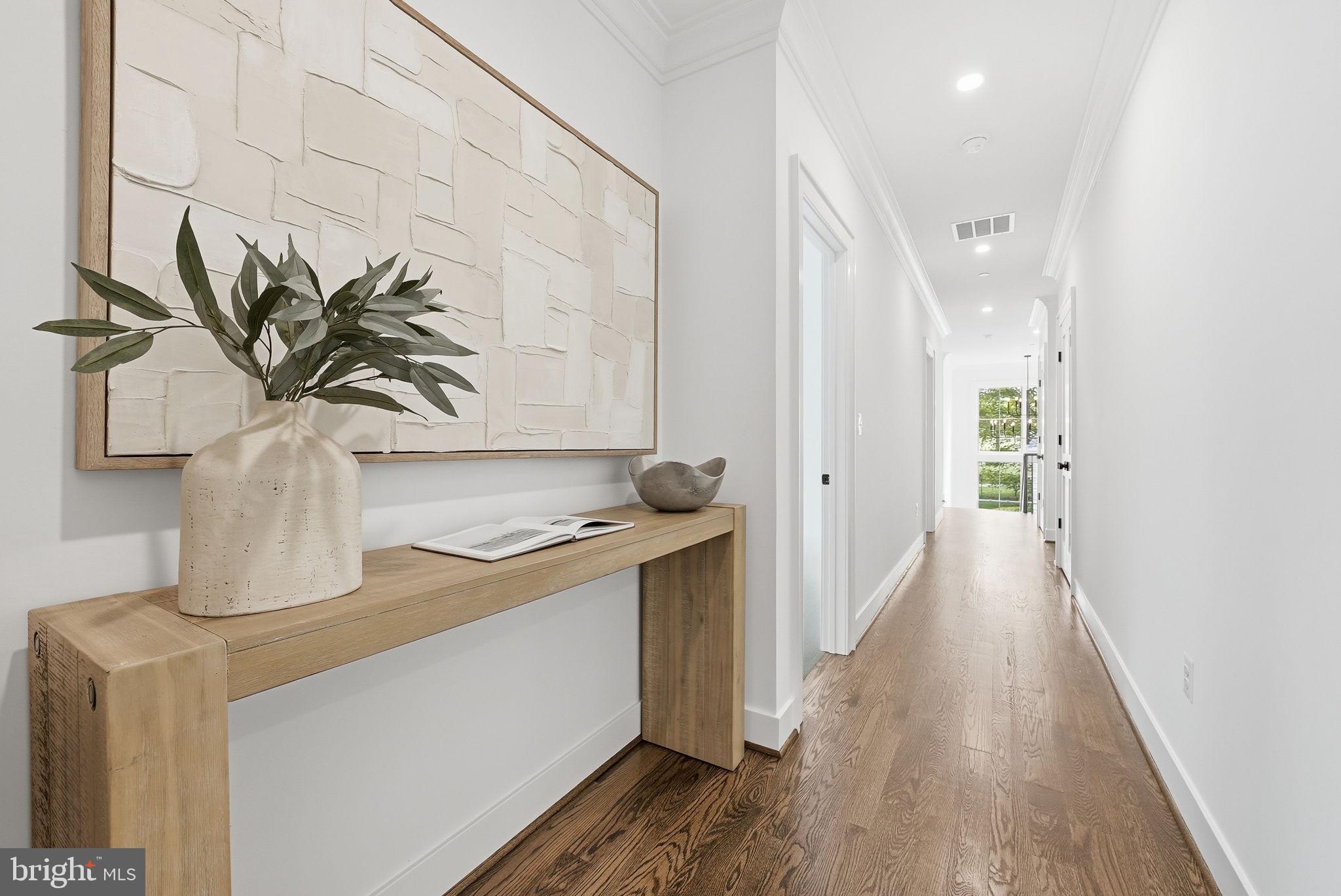 ASHLEIGH - Residential