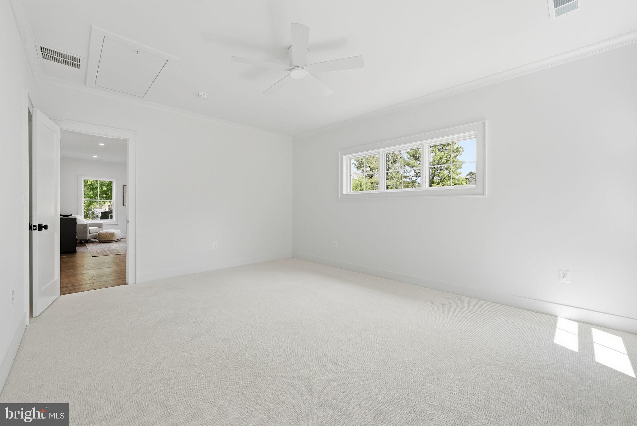 ASHLEIGH - Residential